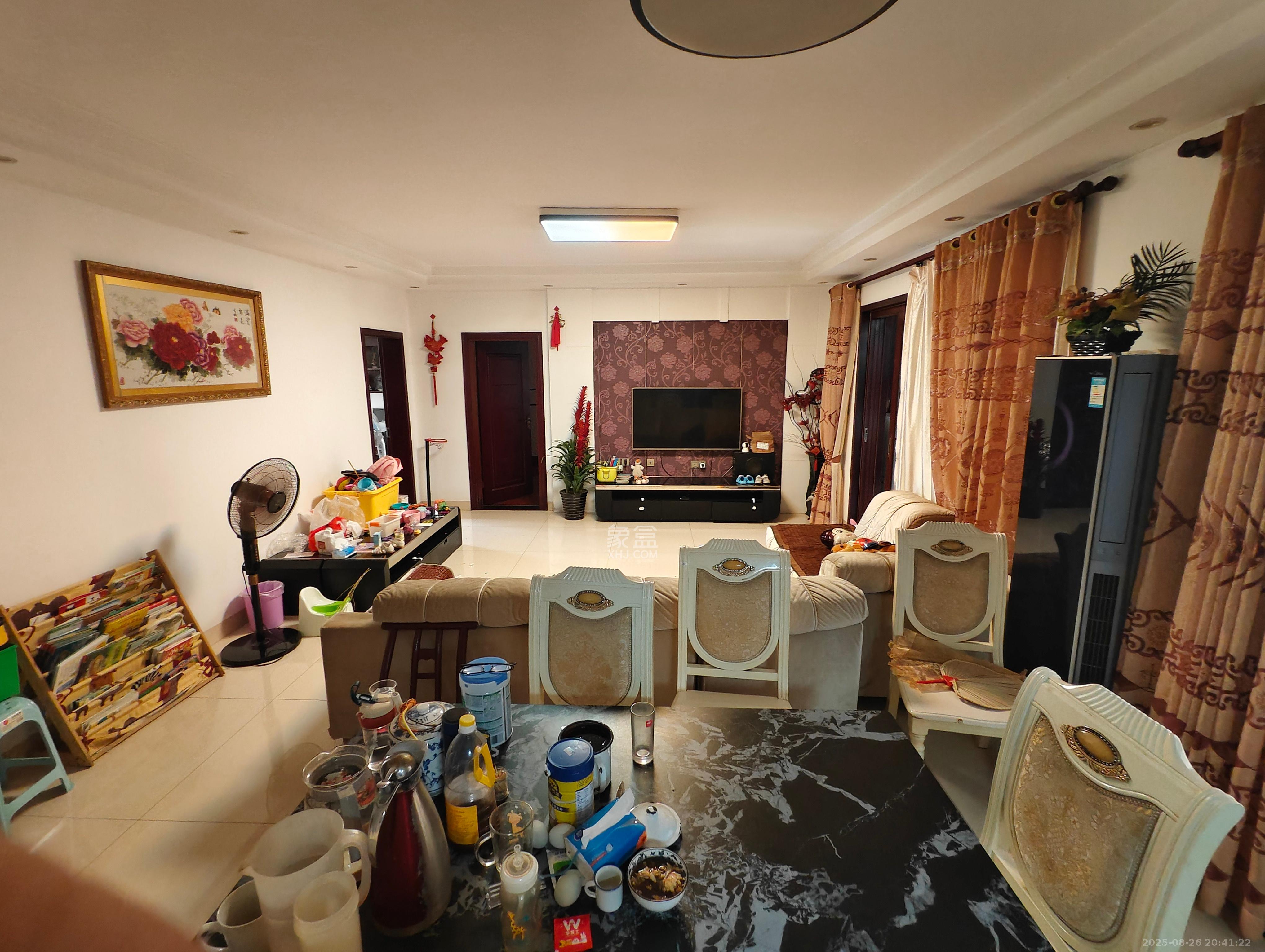 米兰春天  4室2厅2卫    2500.0元/月 米兰春天  4室2厅2卫    2500.0元/月室内图