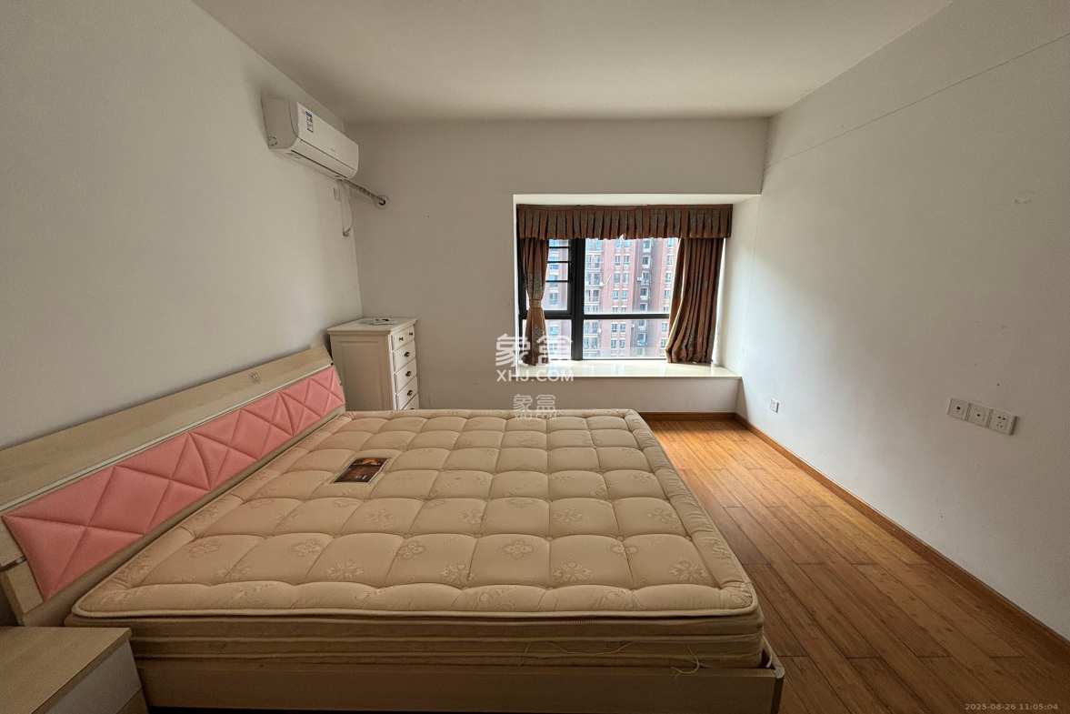 茂华国际湘  3室2厅2卫    3000.0元/月 茂华国际湘  3室2厅2卫    3000.0元/月室内图