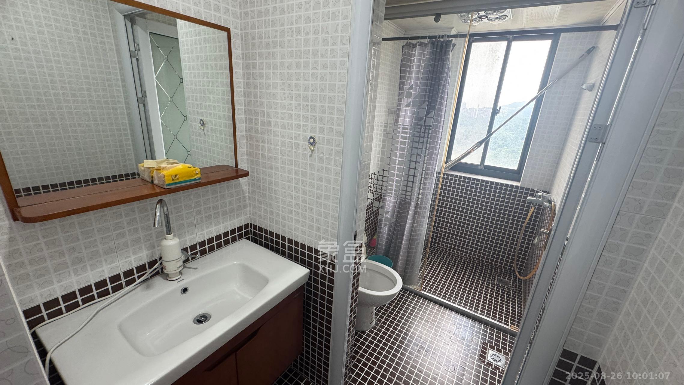 金科东方大院三四期 3室2厅2卫 2600.0元/月 金科东方大院三四期 3室2厅2卫 2600.0元/月室内图