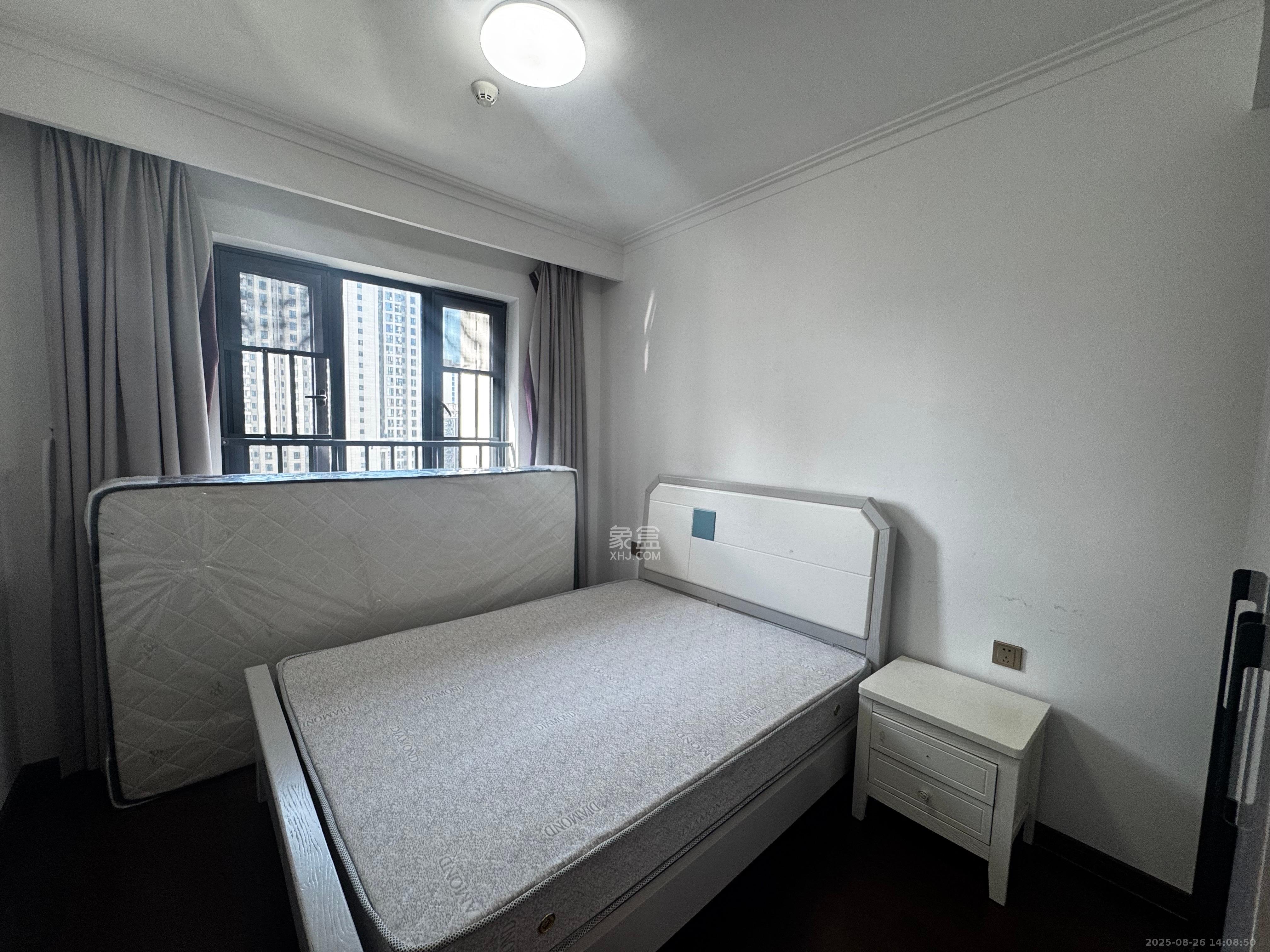 绿地长沙城际空间站(绿地新里佳苑)  3室2厅1卫    3400.0元/月 绿地长沙城际空间站(绿地新里佳苑)  3室2厅1卫    3400.0元/月室内图