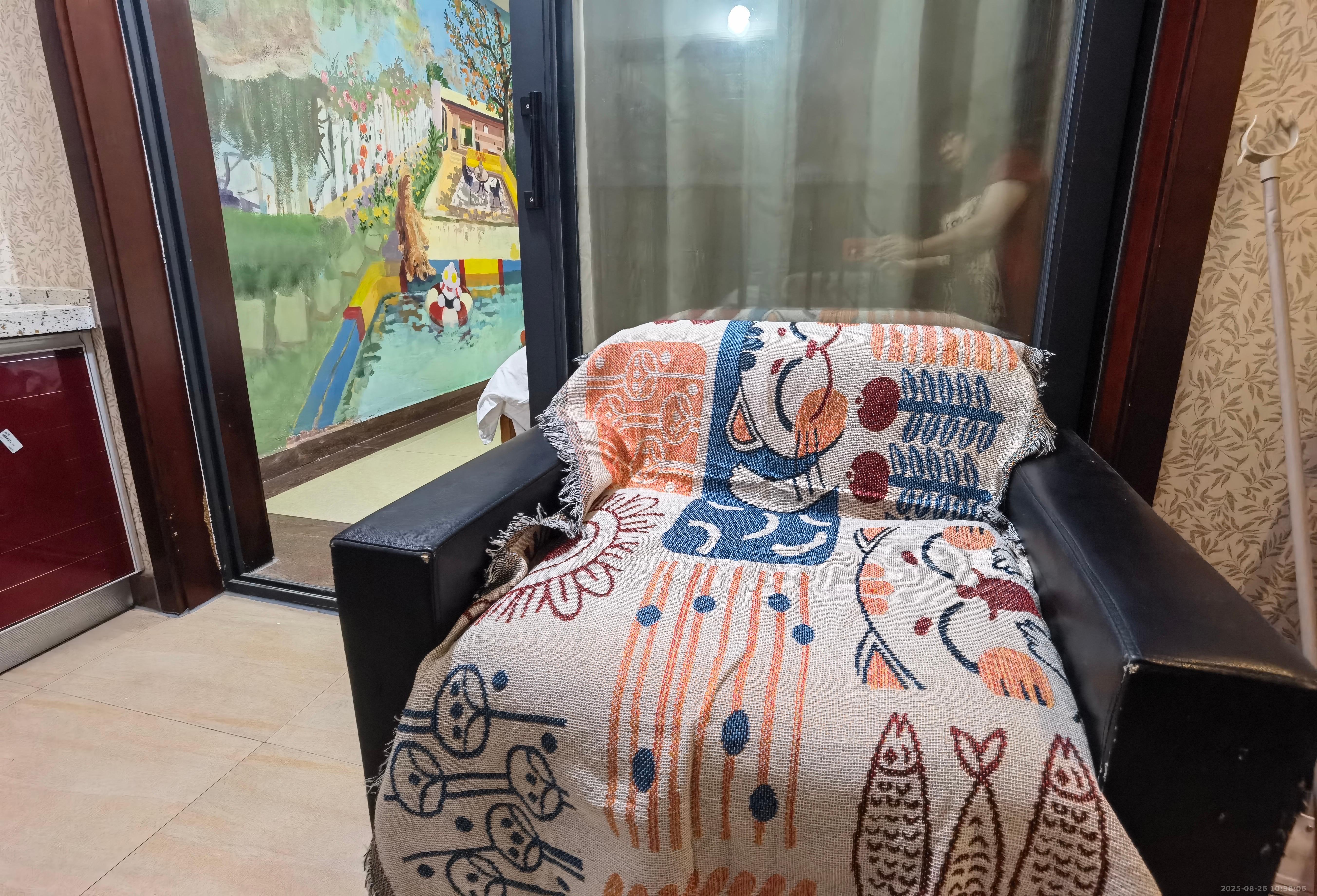 东塘瑞府  1室1厅1卫    1900.0元/月室内图