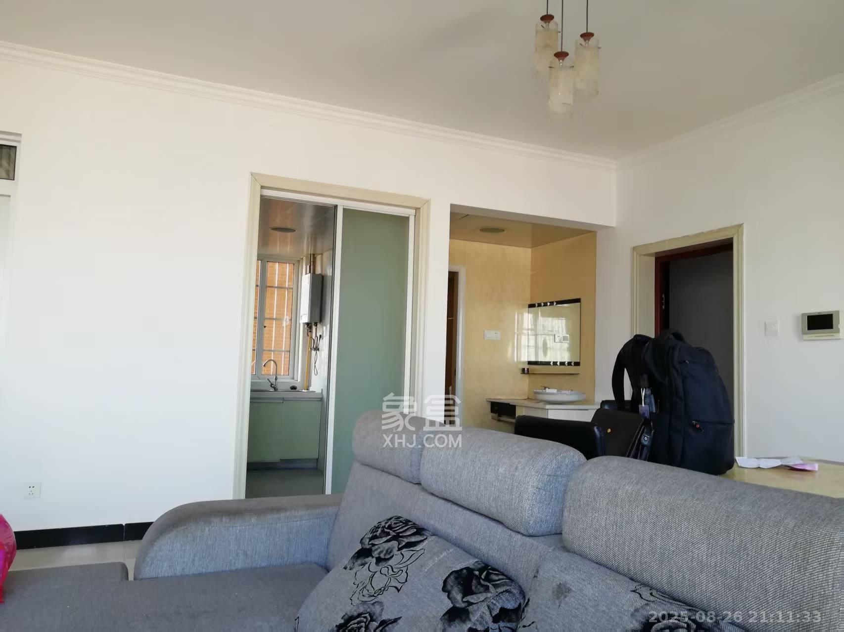 湘府十城(汇财御景湾新寓,汇财国际) 3室2厅1卫 2000.0元/月 湘府十城(汇财御景湾新寓,汇财国际) 3室2厅1卫 2000.0元/月室内图