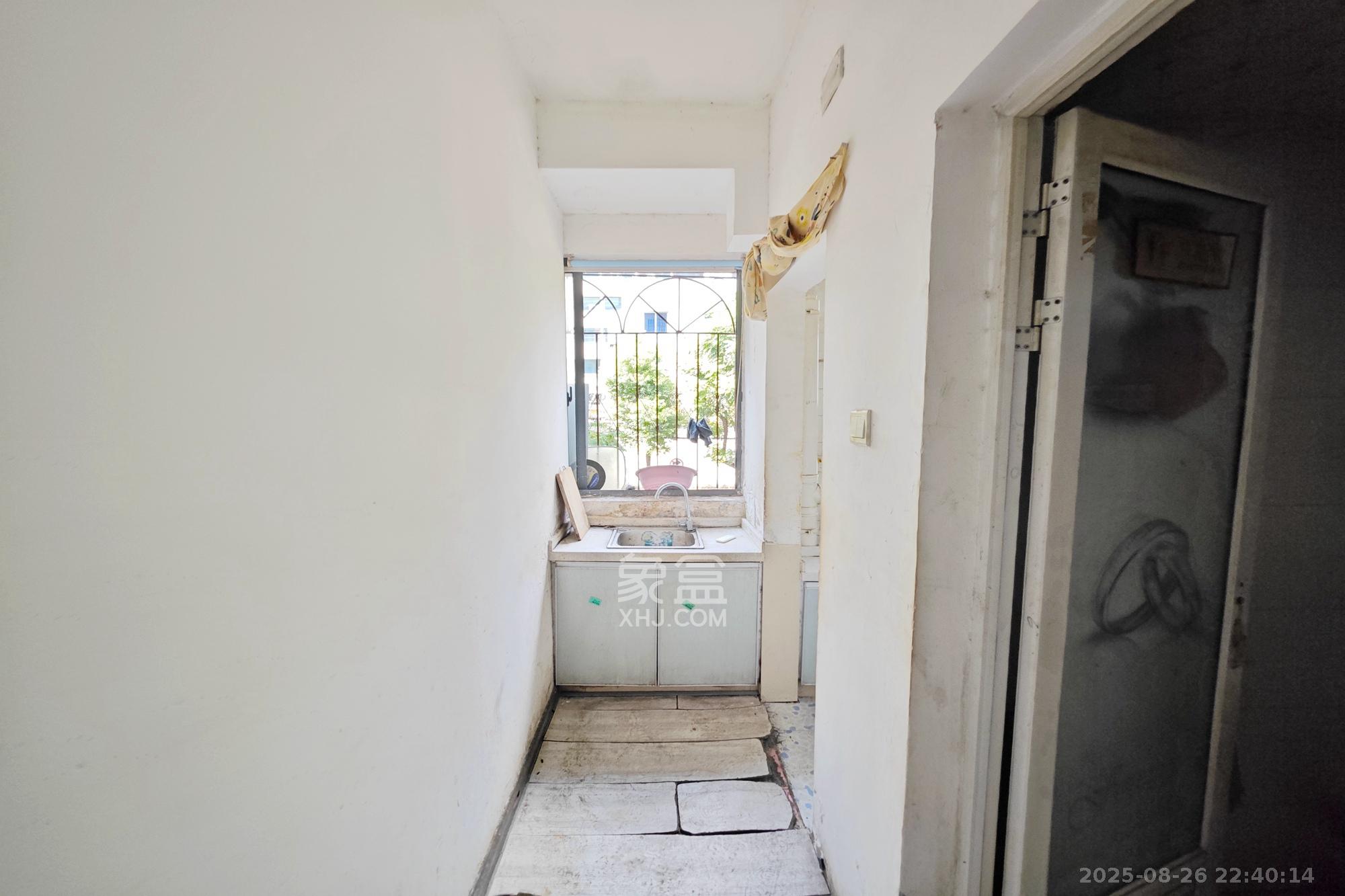 梨山公寓（五凌大厦）  3室1厅1卫    52.8万其他