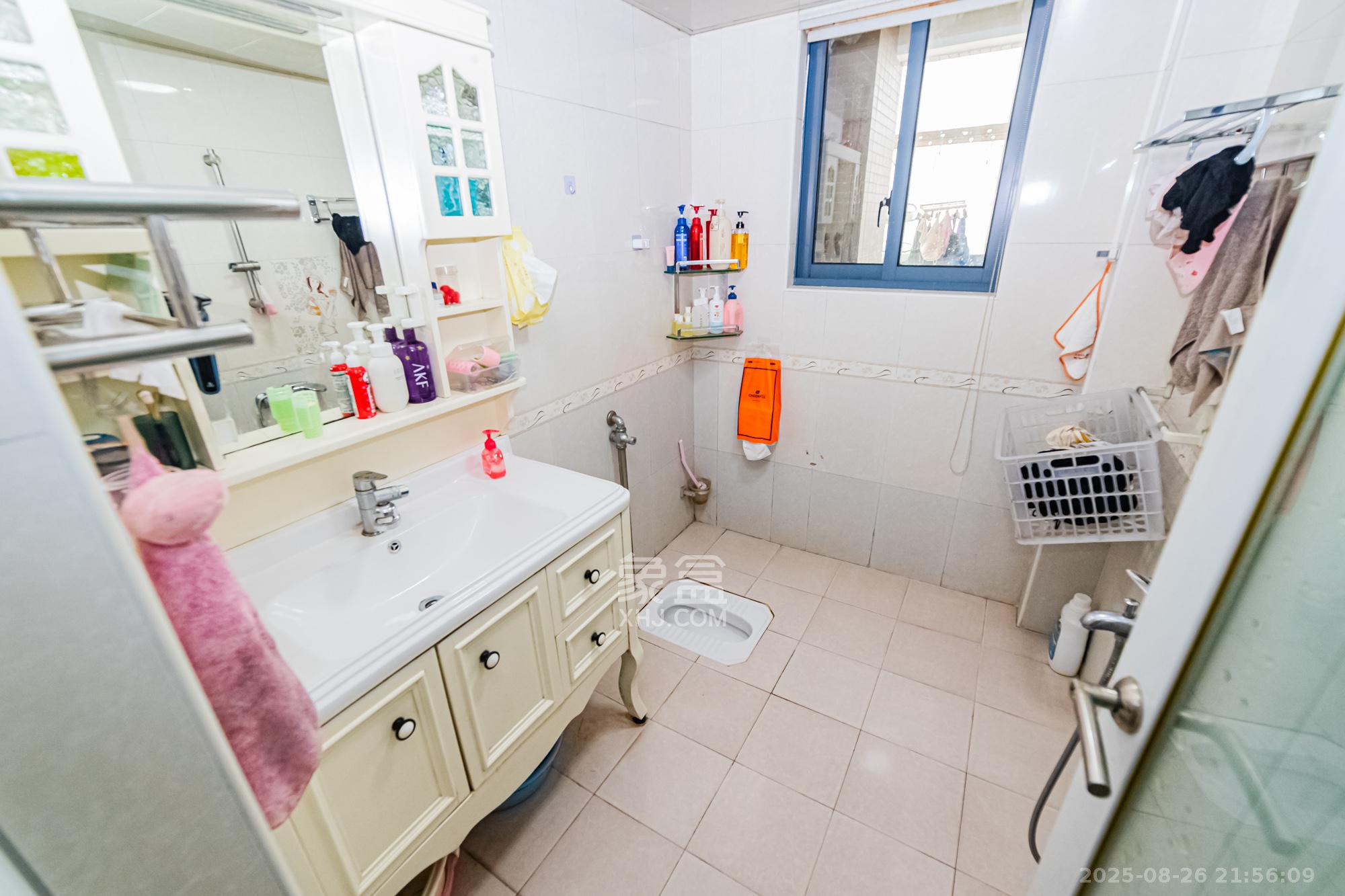 湘江北尚  3室2厅2卫    108.0万 湘江北尚  3室2厅2卫    108.0万卫生间