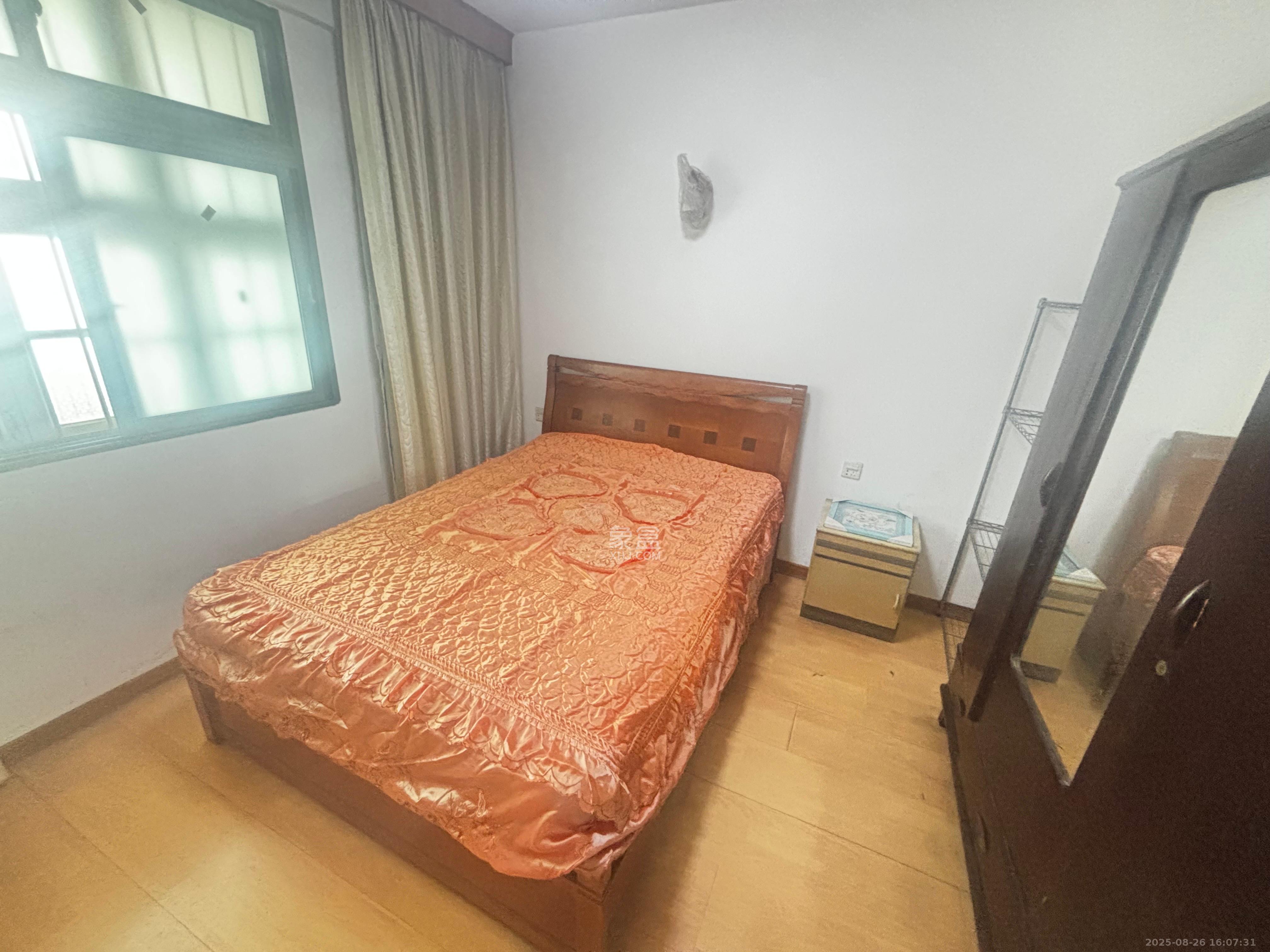 中国铝业单位宿舍 1室0厅0卫 1800.0元/月 中国铝业单位宿舍 1室0厅0卫 1800.0元/月室内图