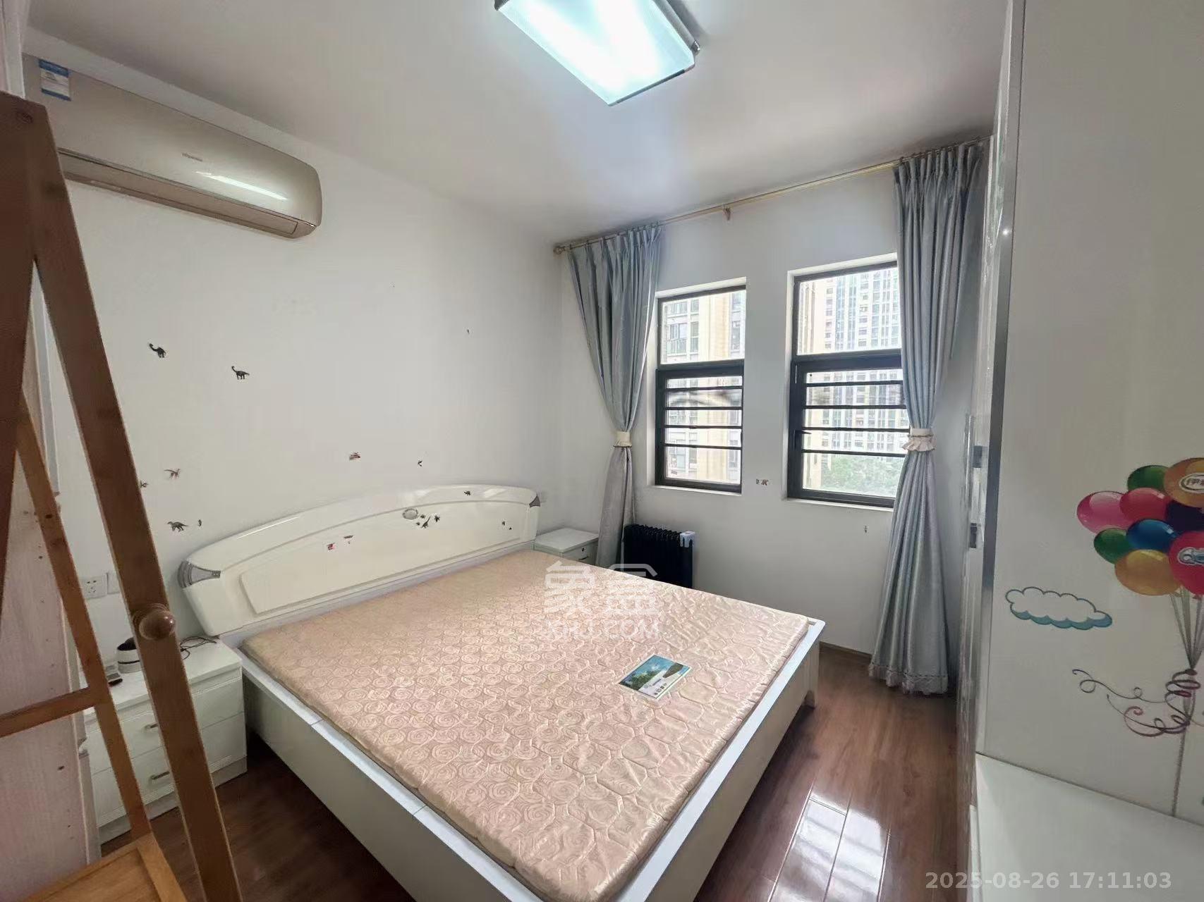 中房瑞致国际 3室2厅2卫 2600.0元/月 中房瑞致国际 3室2厅2卫 2600.0元/月室内图