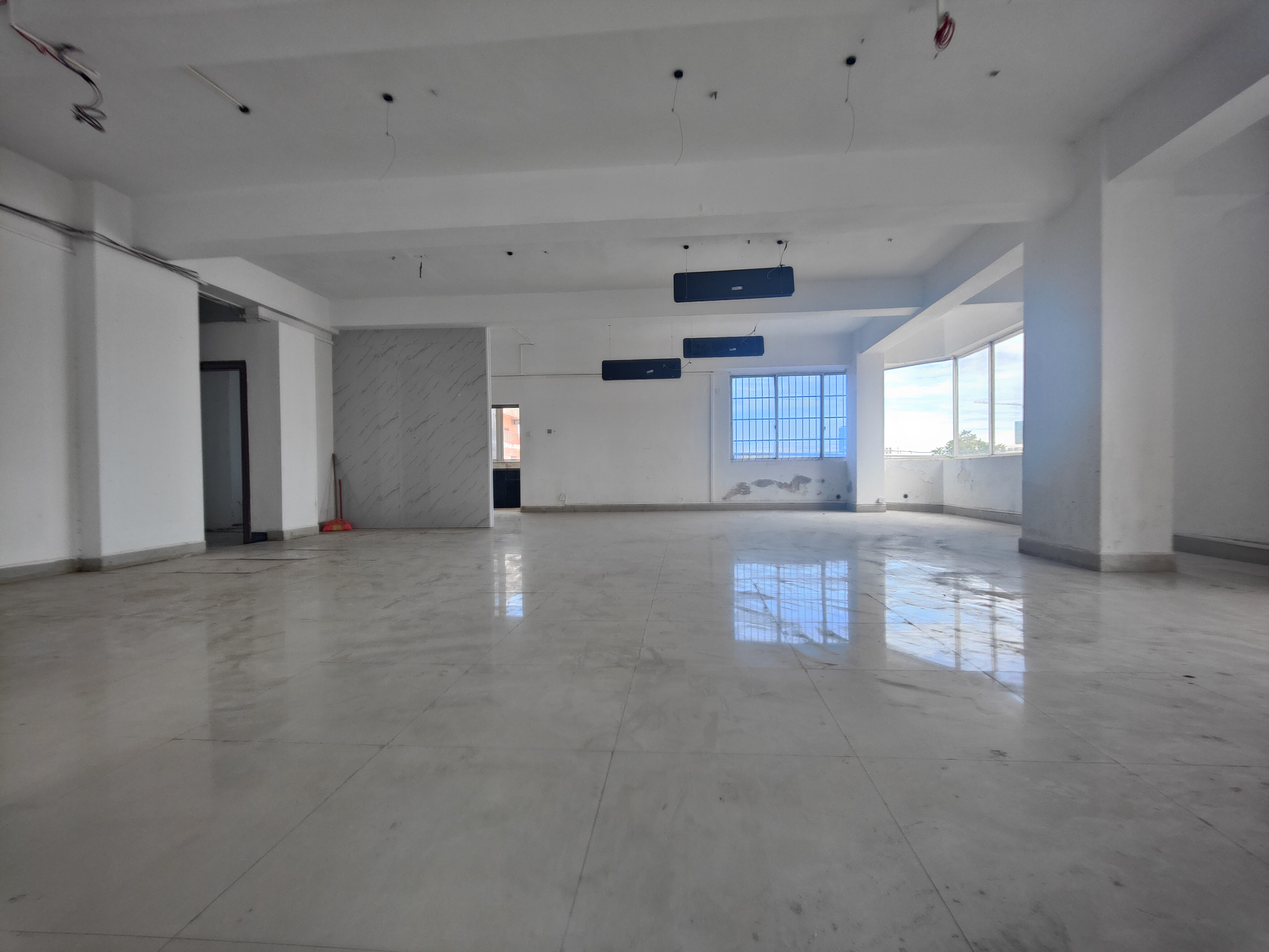 金都花园 4室2厅2卫 188.0万 金都花园 4室2厅2卫 188.0万室内图