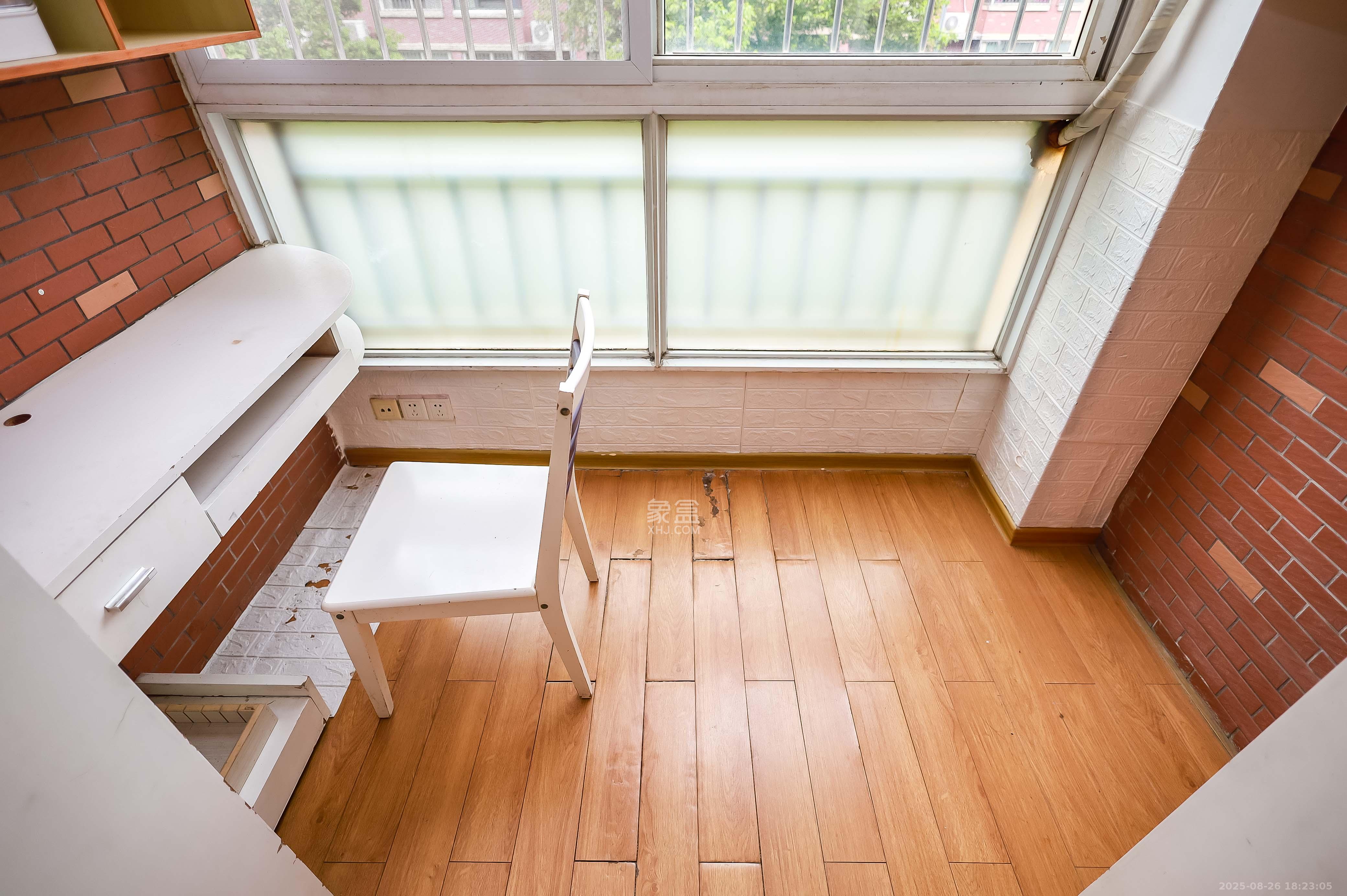 水木兰庭  2室2厅1卫    62.0万阳台