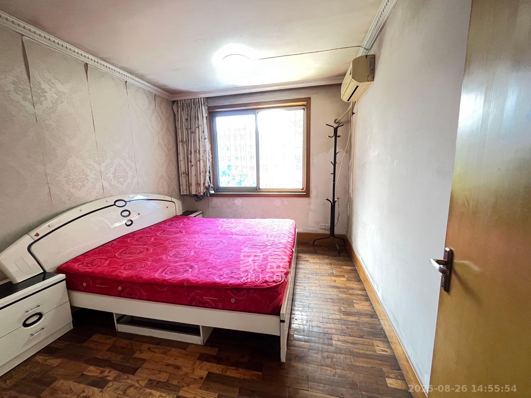 荷花园市直教师村（长沙市教育局直属教师二村）  3室2厅1卫    2000.0元/月室内图