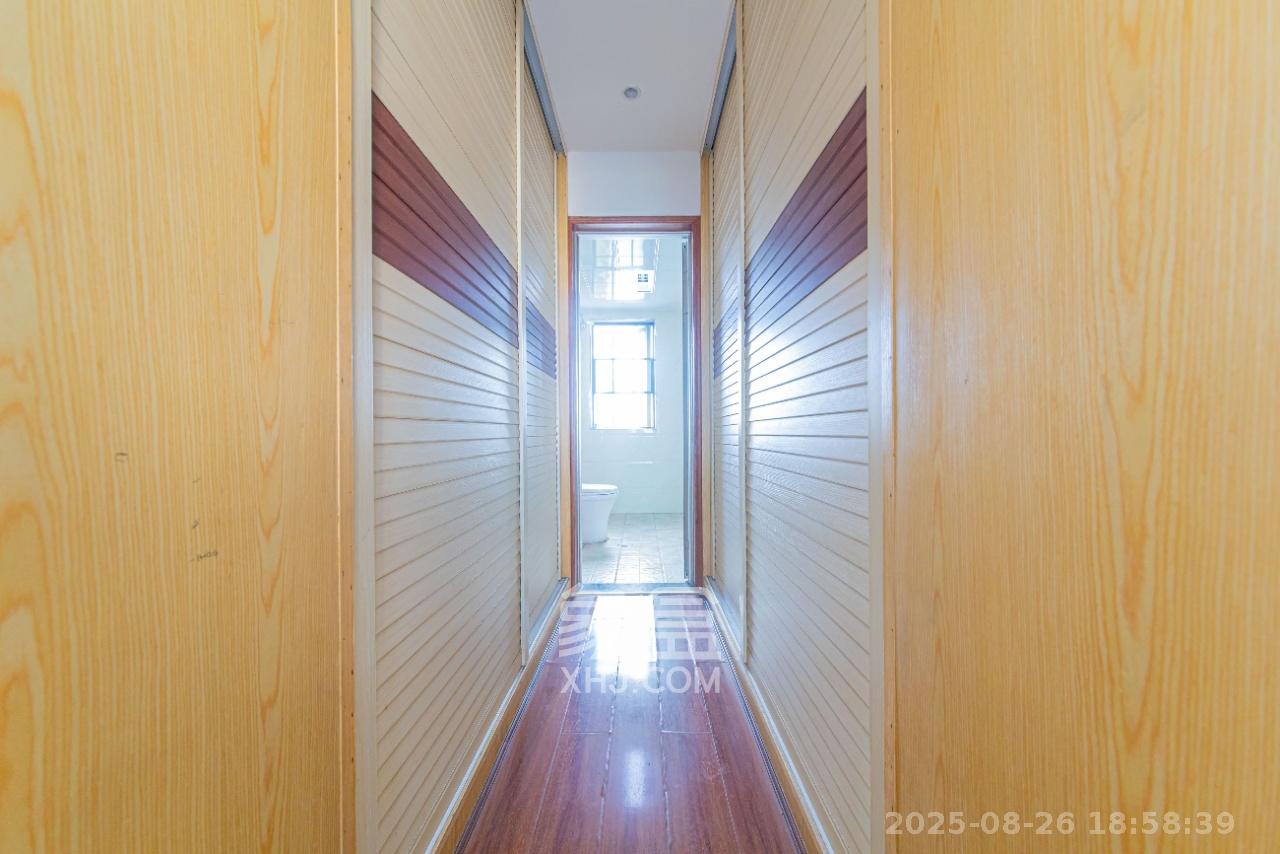 中建芙蓉嘉苑 3室2厅2卫 2650.0元/月 中建芙蓉嘉苑 3室2厅2卫 2650.0元/月室内图