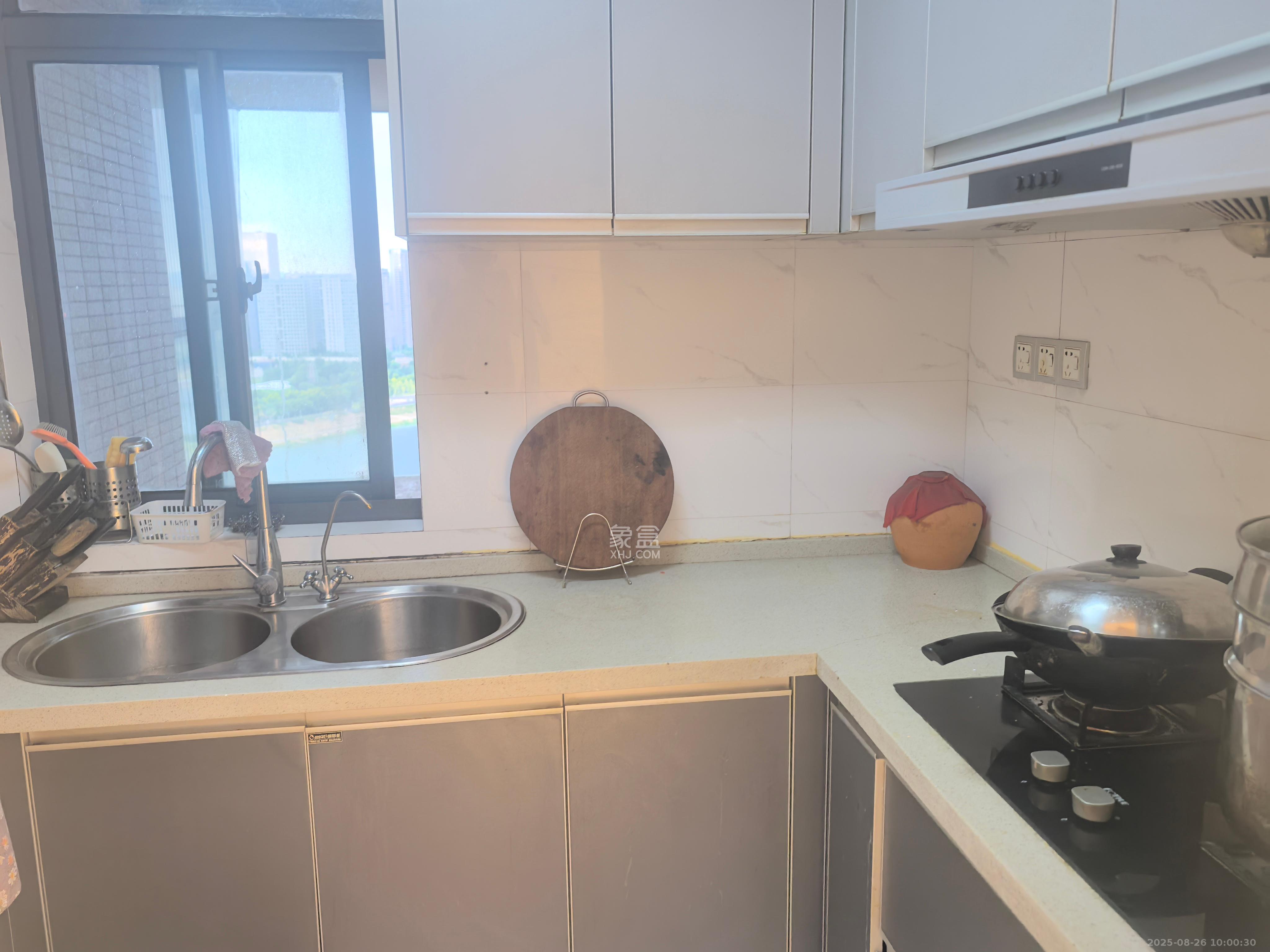 江河双水湾 2室1厅1卫 2400.0元/月 江河双水湾 2室1厅1卫 2400.0元/月室内图