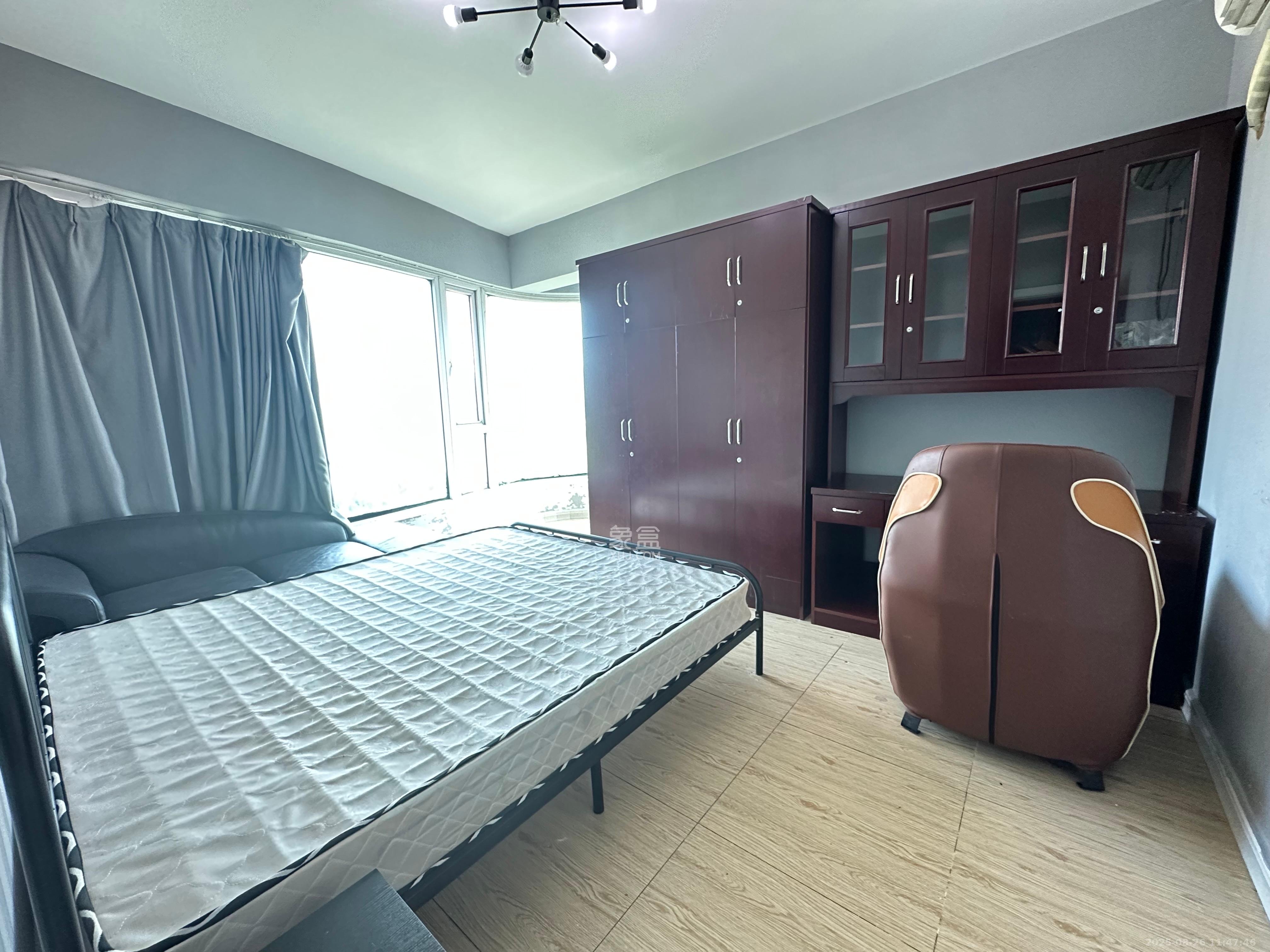 左岸春天 2室2厅1卫 2500.0元/月 左岸春天 2室2厅1卫 2500.0元/月室内图