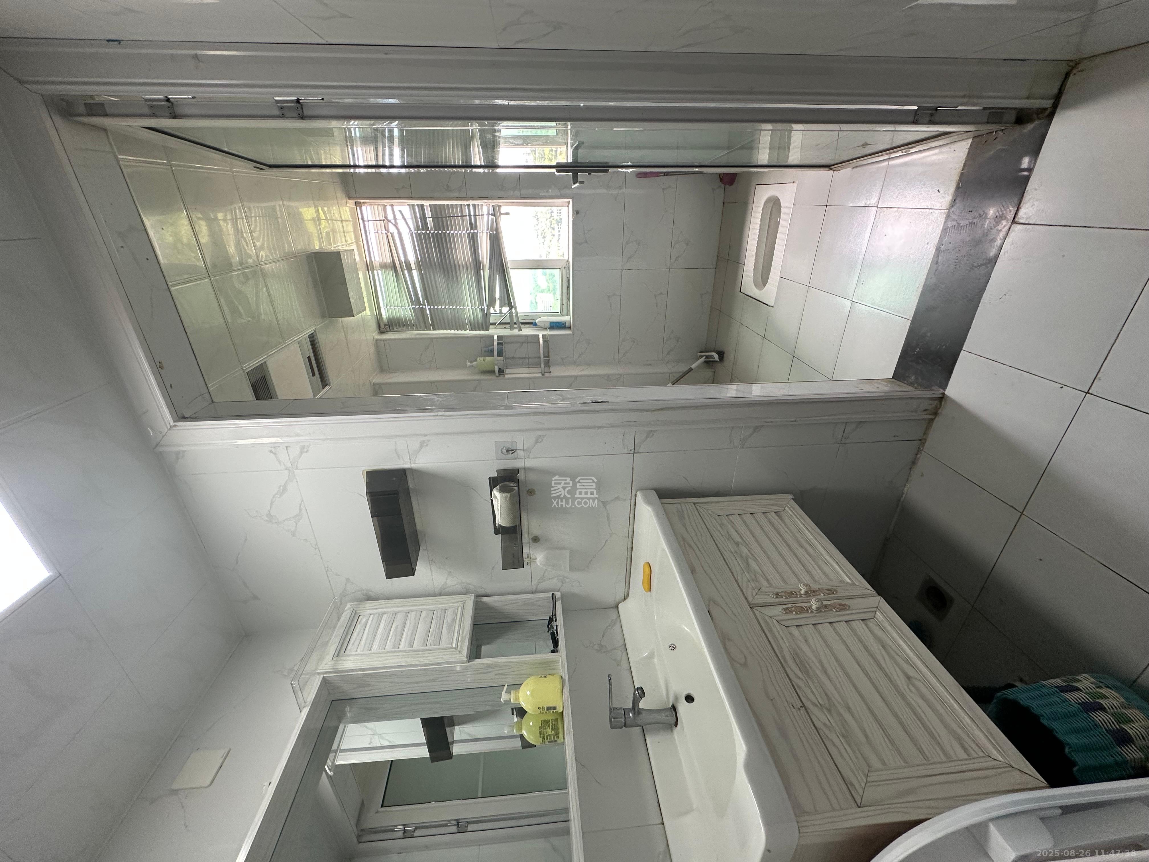 左岸春天 2室2厅1卫 2500.0元/月 左岸春天 2室2厅1卫 2500.0元/月室内图