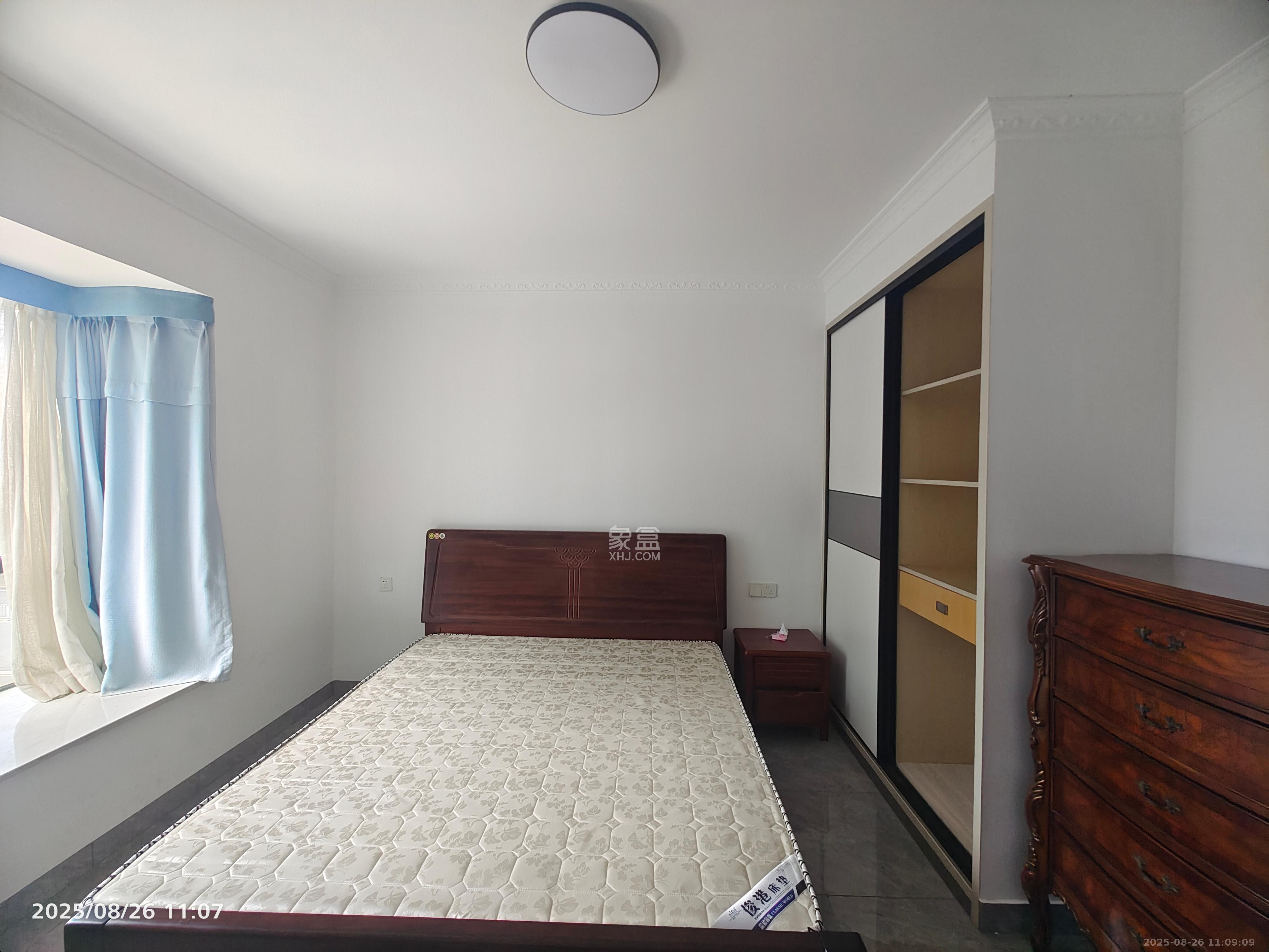 华天苑  3室2厅2卫    3600.0元/月室内图