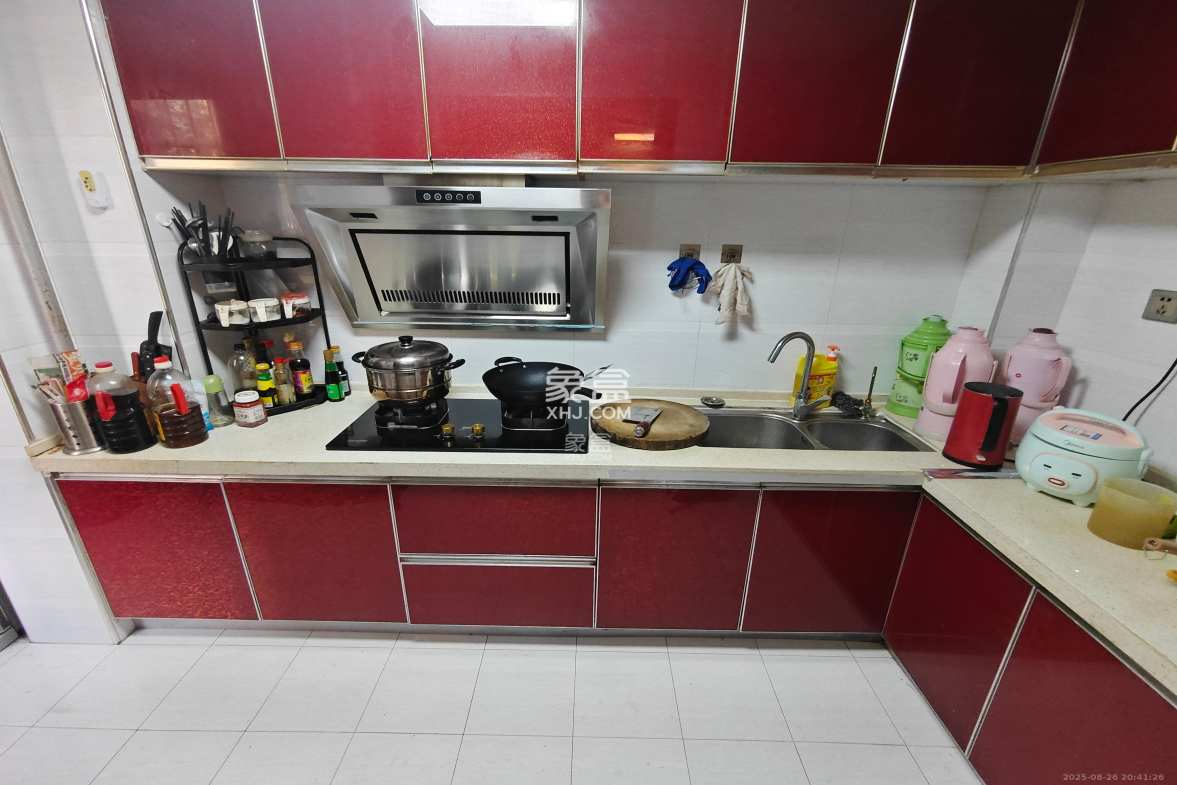 米兰春天  4室2厅2卫    2500.0元/月 米兰春天  4室2厅2卫    2500.0元/月室内图