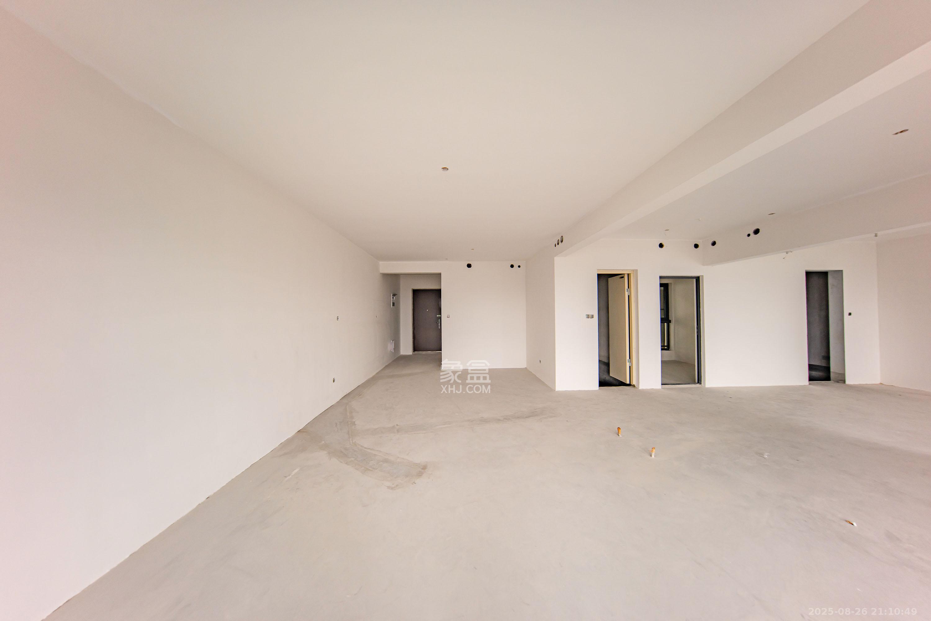 建投象山国际  4室2厅2卫   135.00万