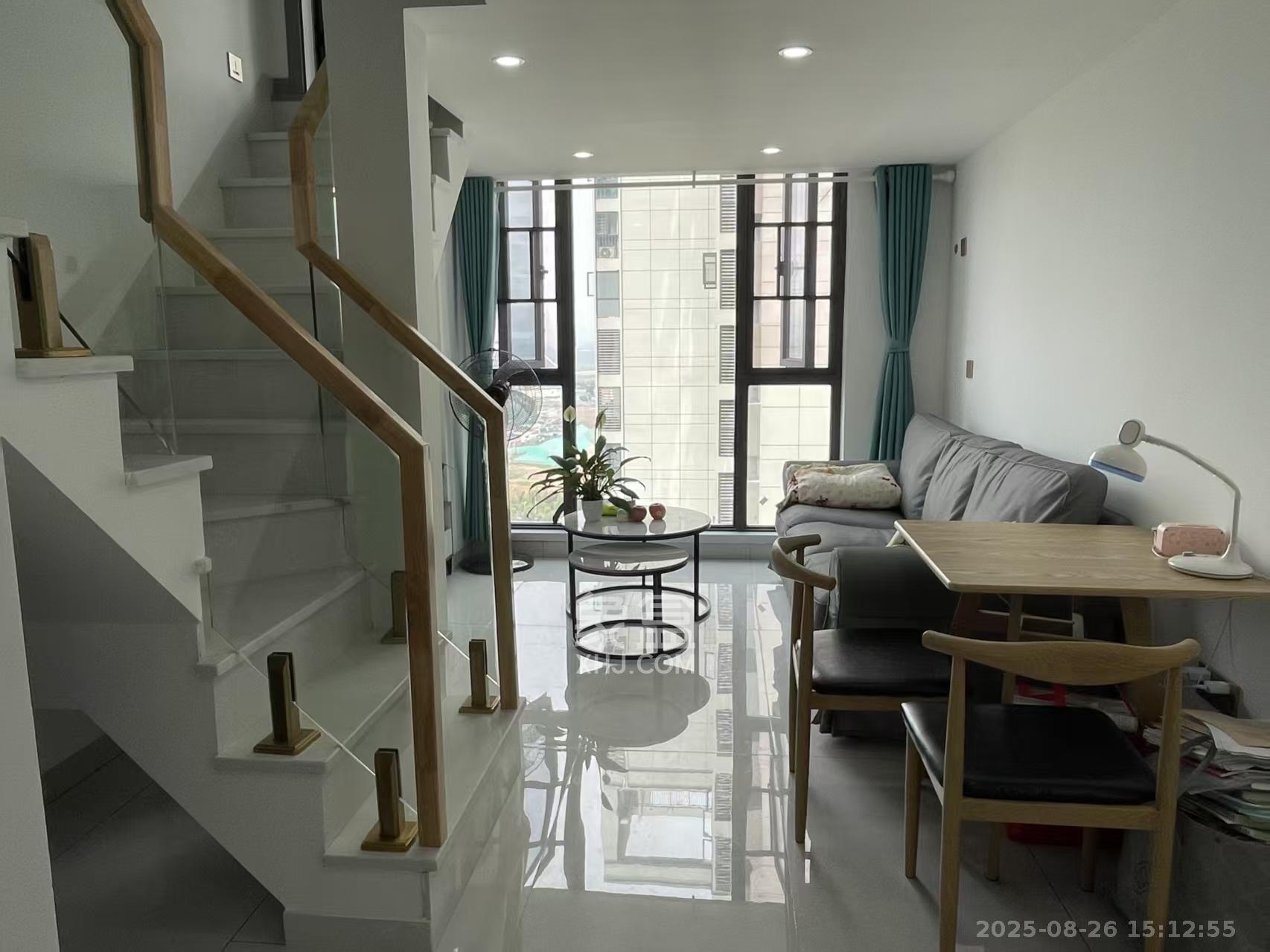 中国铁建湘语梅溪  2室1厅1卫    1700.0元/月 中国铁建湘语梅溪  2室1厅1卫    1700.0元/月室内图