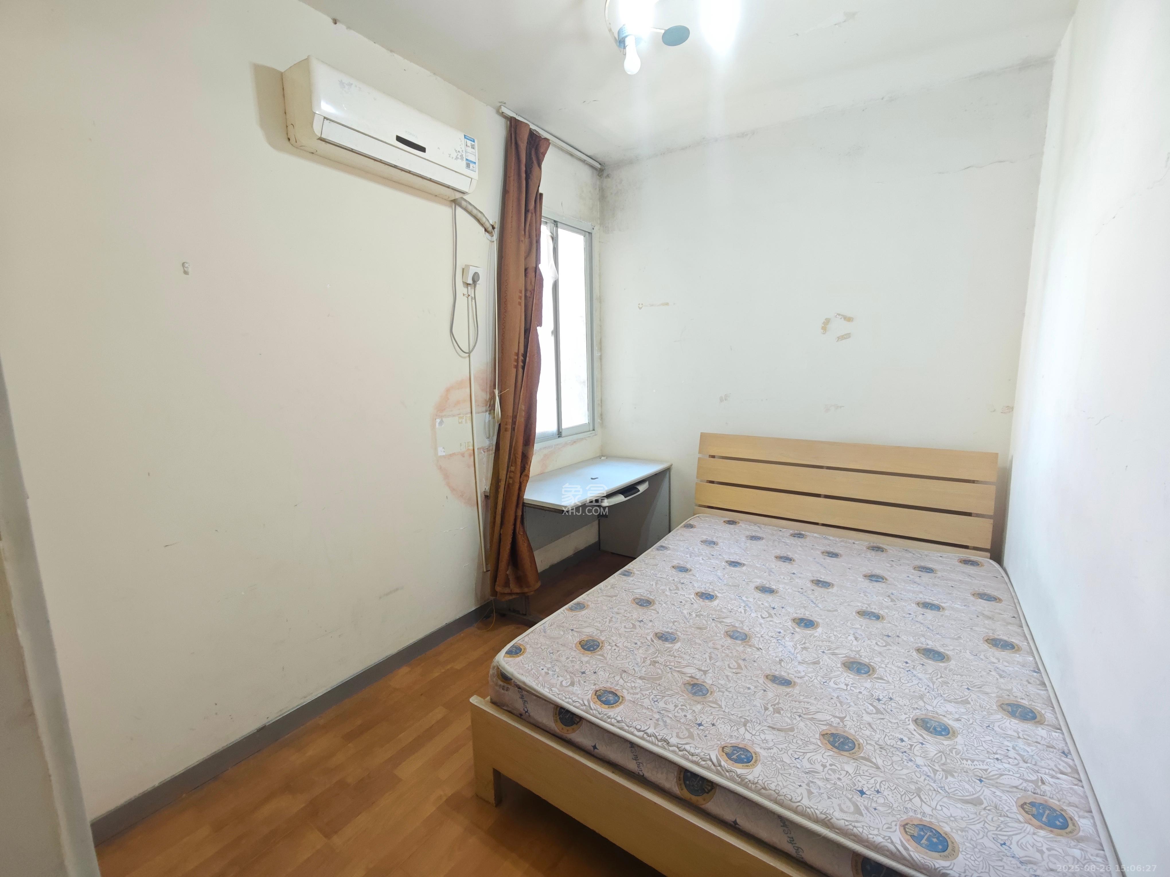 建湘新村  3室2厅1卫   1250.00元/月室内图