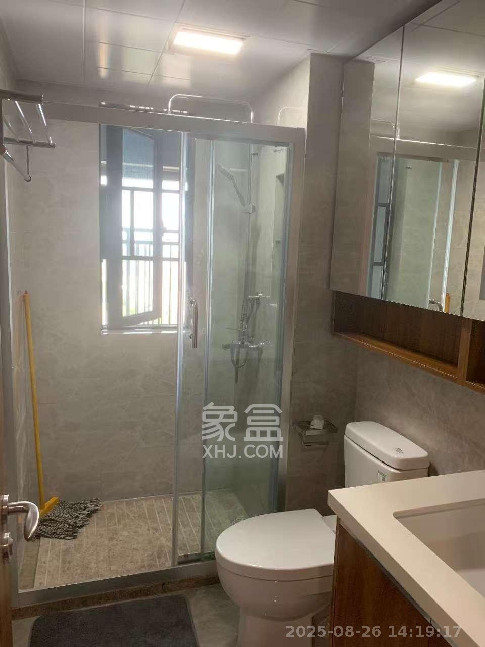 梅溪悦章  3室2厅2卫    3600.0元/月室内图