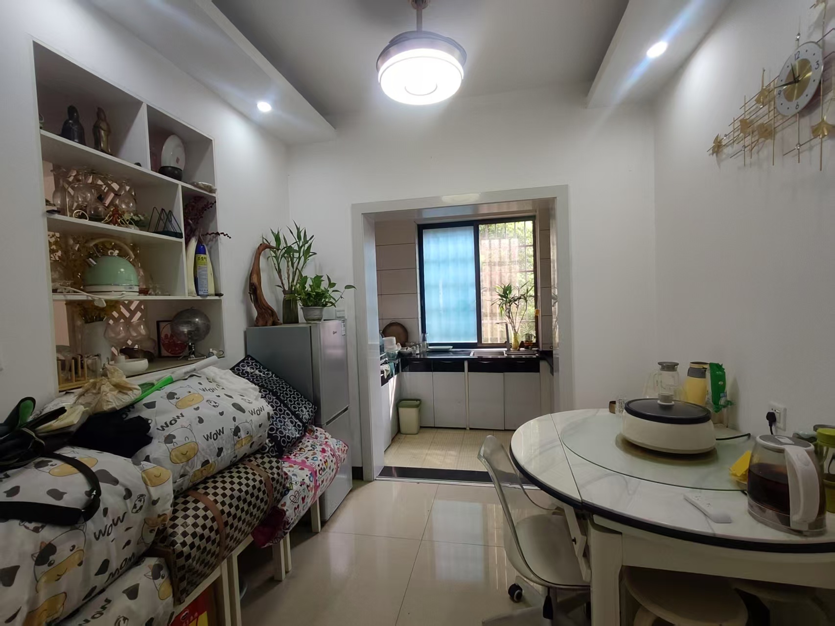 龙洲汇龙苑 1室2厅1卫 1500.0元/月 龙洲汇龙苑 1室2厅1卫 1500.0元/月室内图