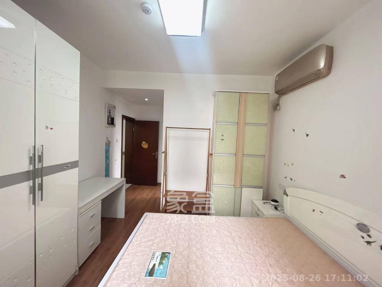 中房瑞致国际 3室2厅2卫 2600.0元/月 中房瑞致国际 3室2厅2卫 2600.0元/月室内图