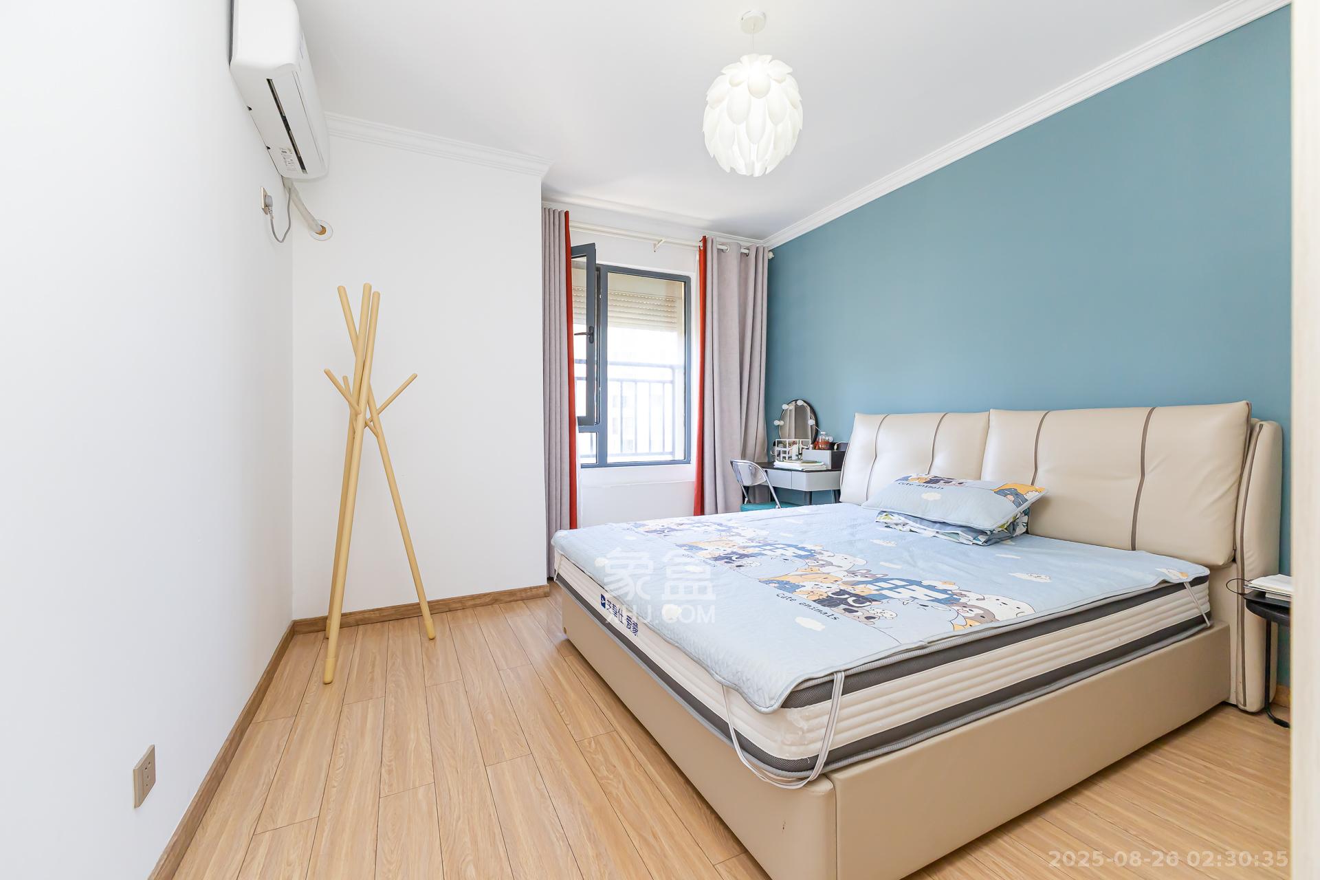 明发阅江悦府  4室2厅2卫    110.0万 明发阅江悦府  4室2厅2卫    110.0万卧室