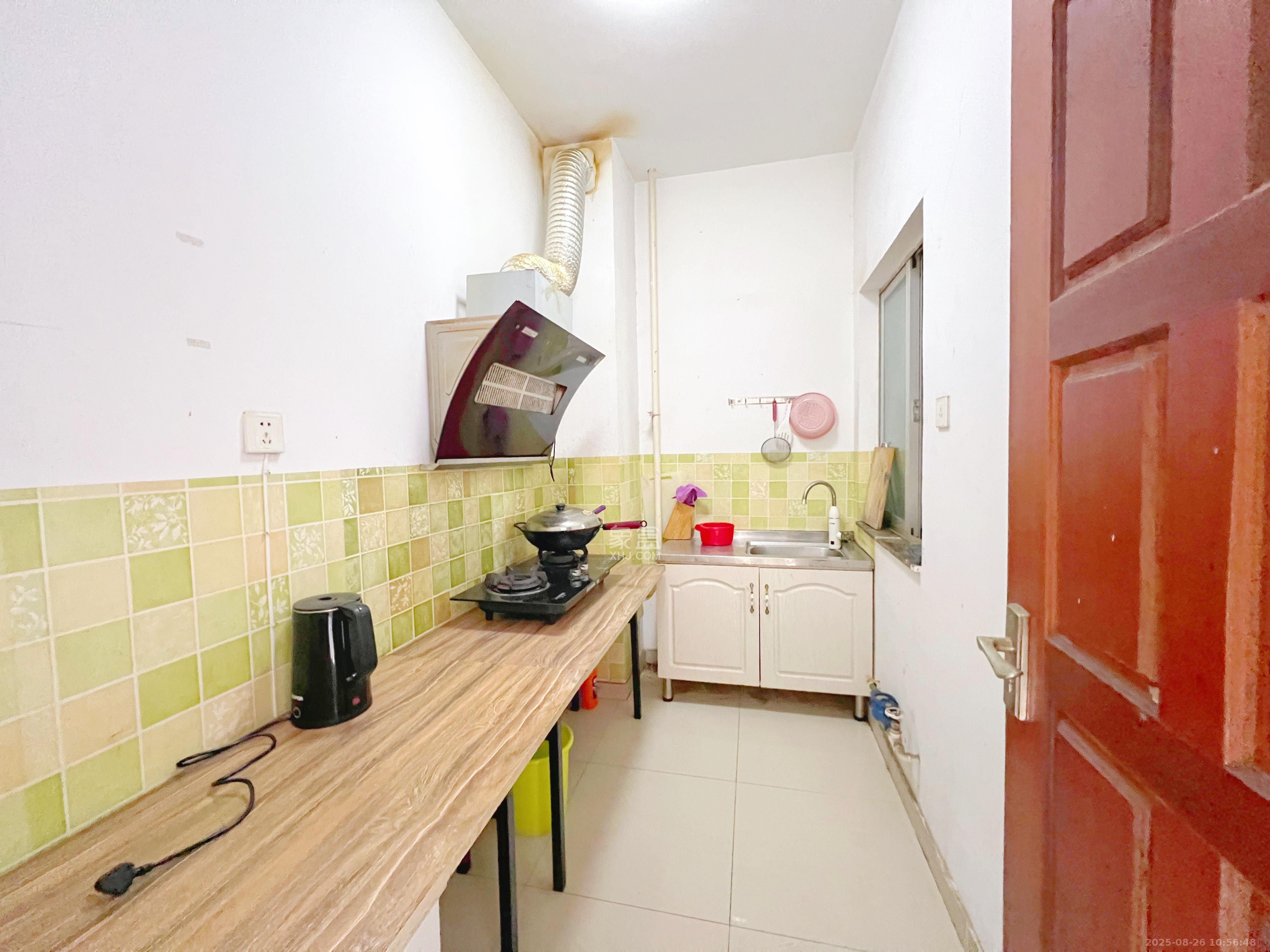 华菱新城地标  2室2厅1卫    1600.0元/月 华菱新城地标  2室2厅1卫    1600.0元/月室内图