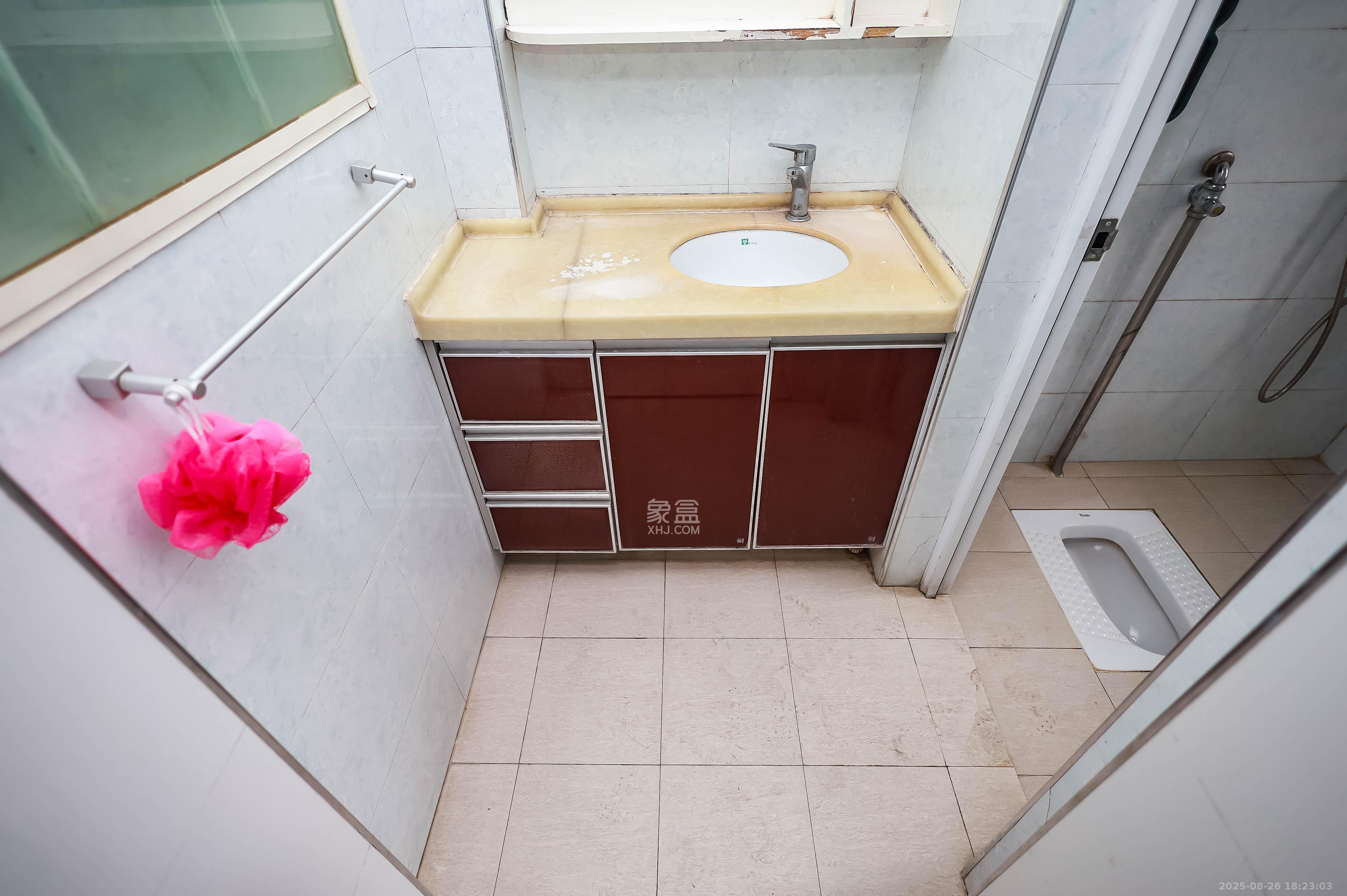 水木兰庭  2室2厅1卫    62.0万卫生间