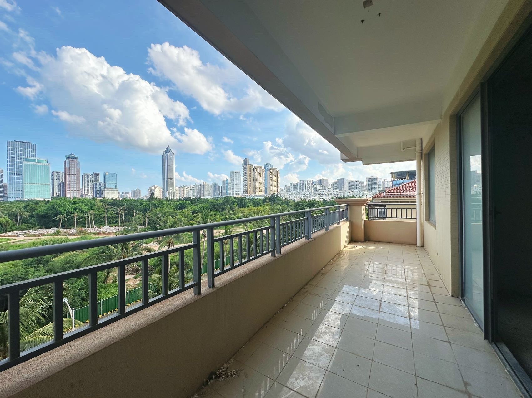 海口湾1号 4室2厅2卫 598.0万 海口湾1号 4室2厅2卫 598.0万户型图