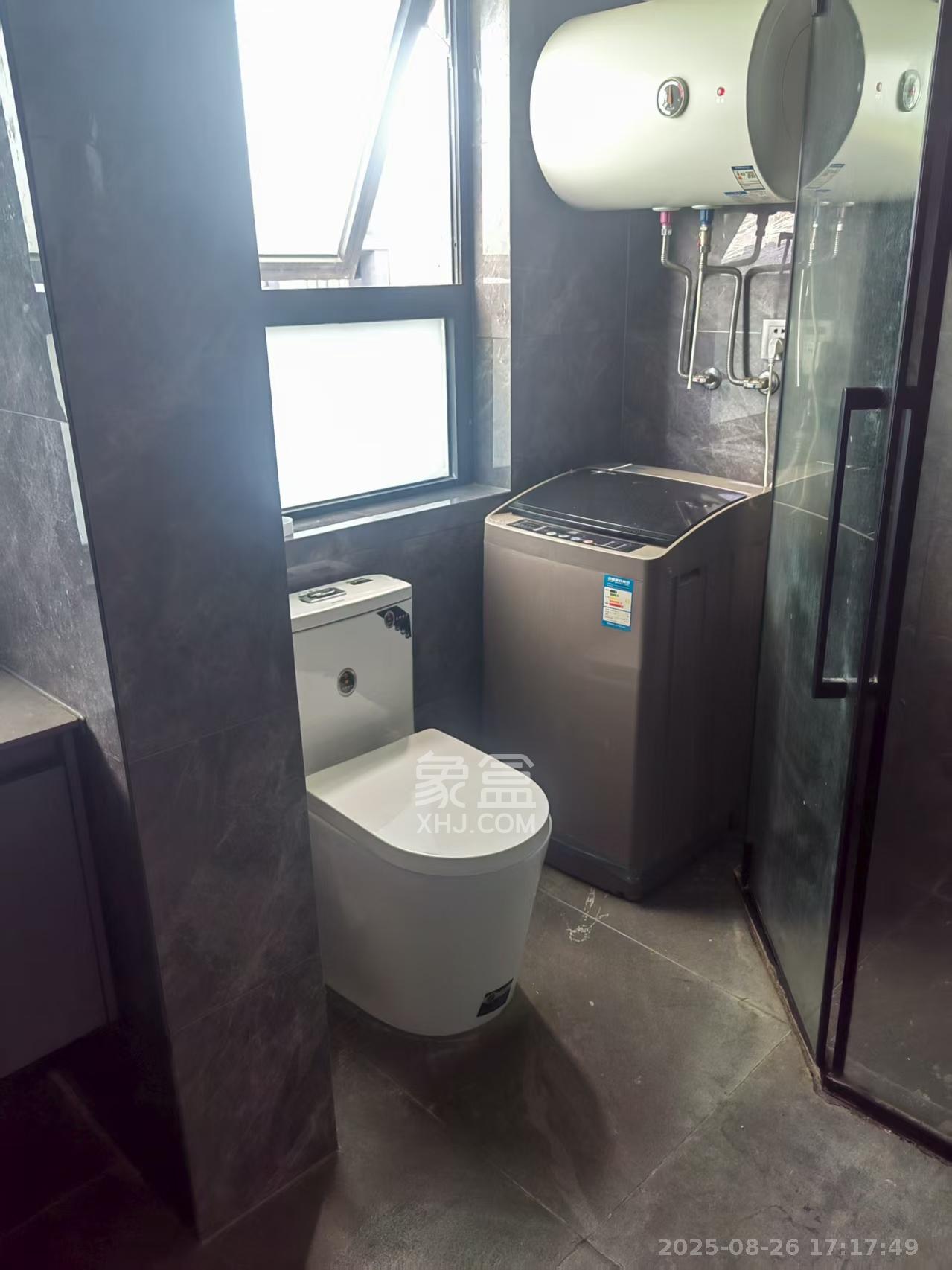 龙湖新壹城 1室1厅1卫 1700.0元/月 龙湖新壹城 1室1厅1卫 1700.0元/月室内图