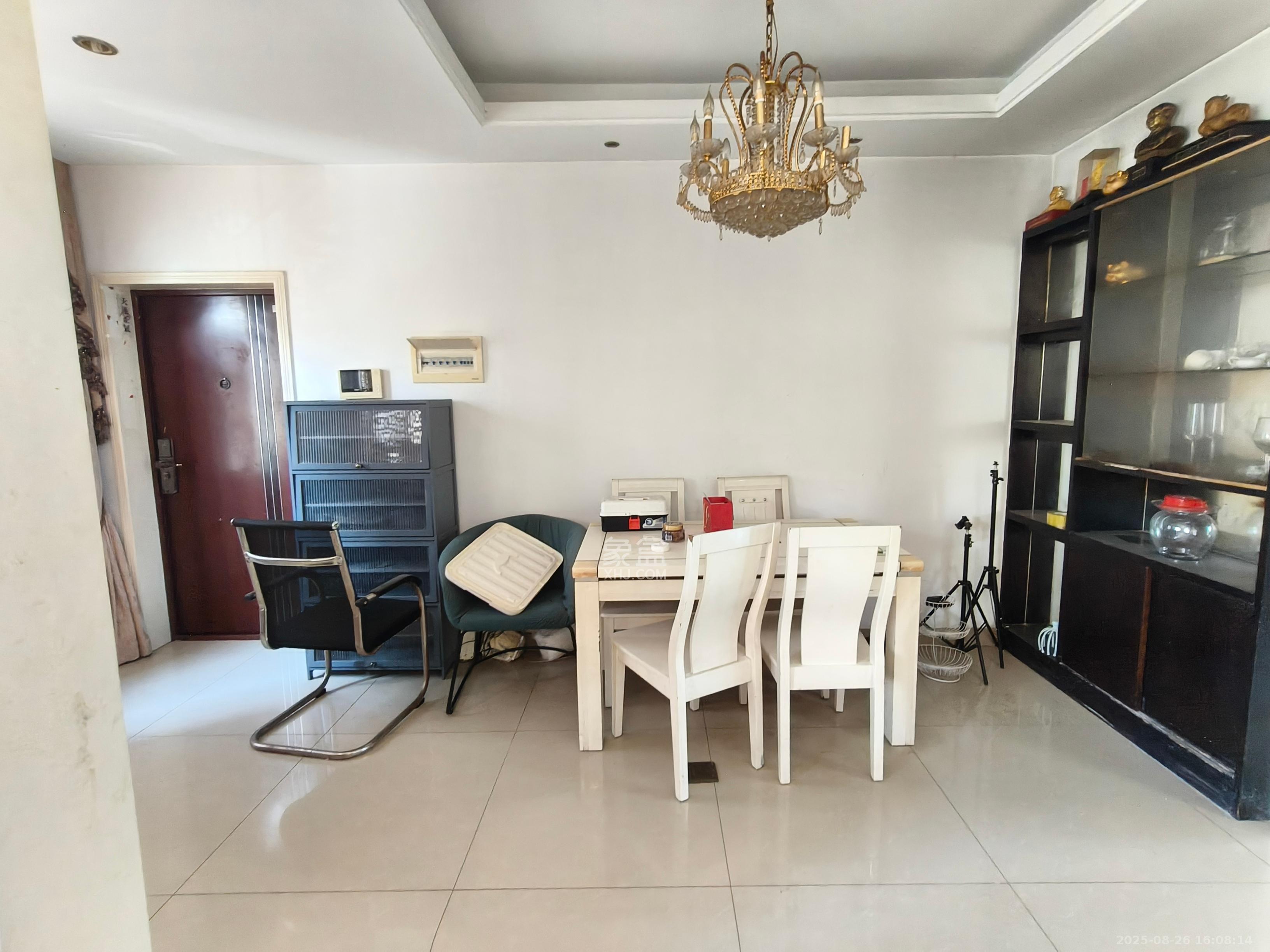 星城映象  3室2厅2卫    2600.0元/月室内图