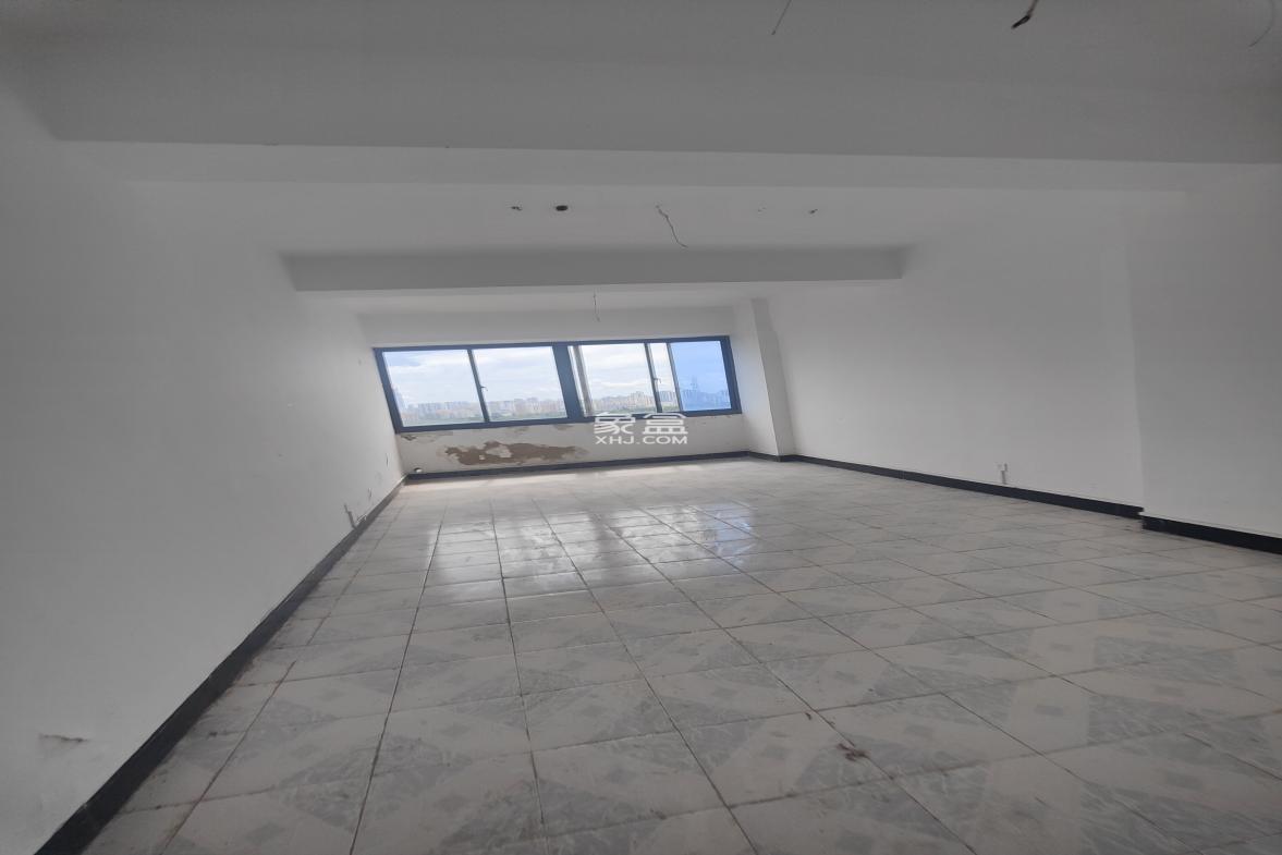 金都花园 4室2厅2卫 188.0万 金都花园 4室2厅2卫 188.0万室内图