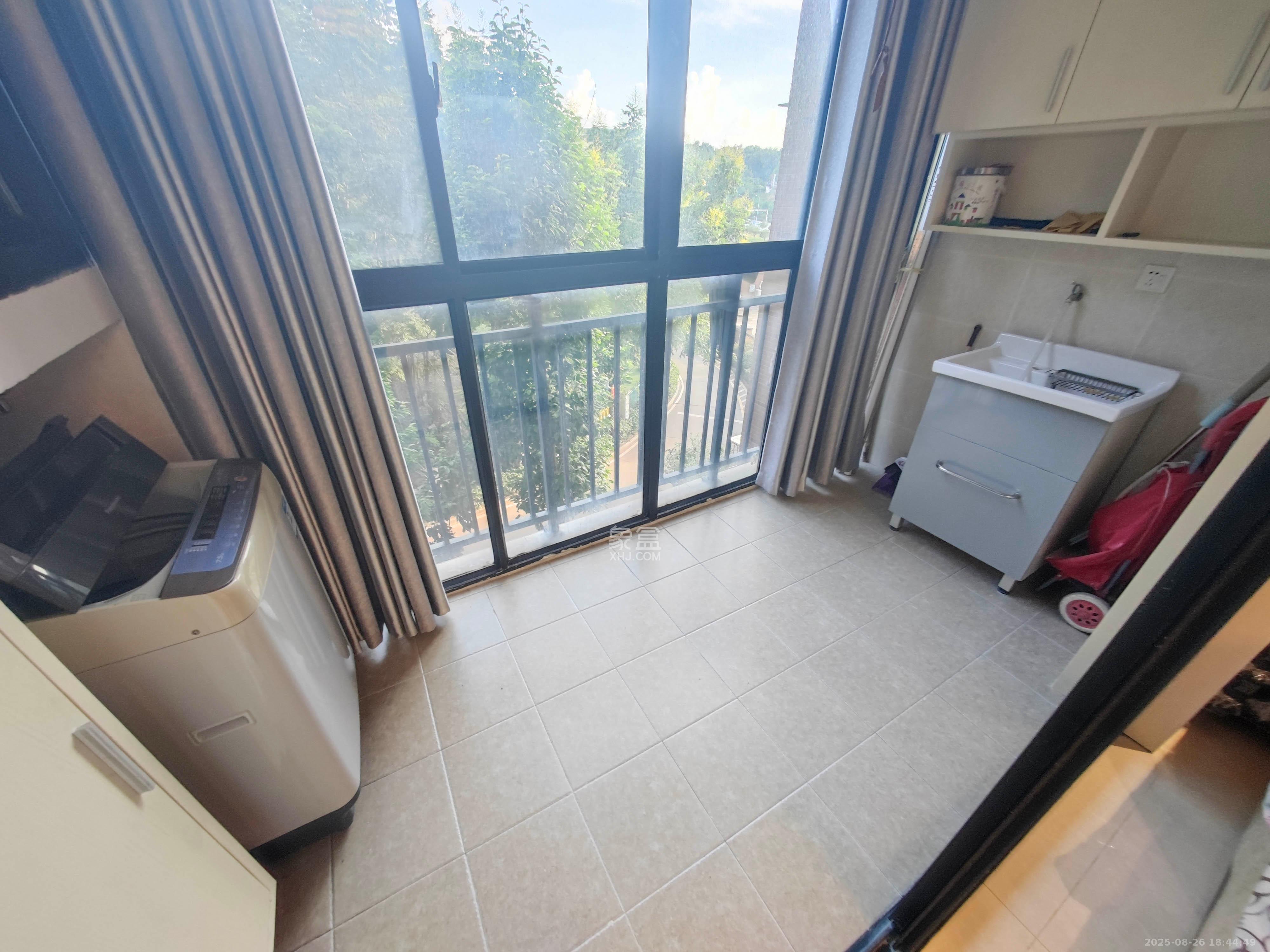 翡翠云天 3室2厅2卫 87.0万 翡翠云天 3室2厅2卫 87.0万其他