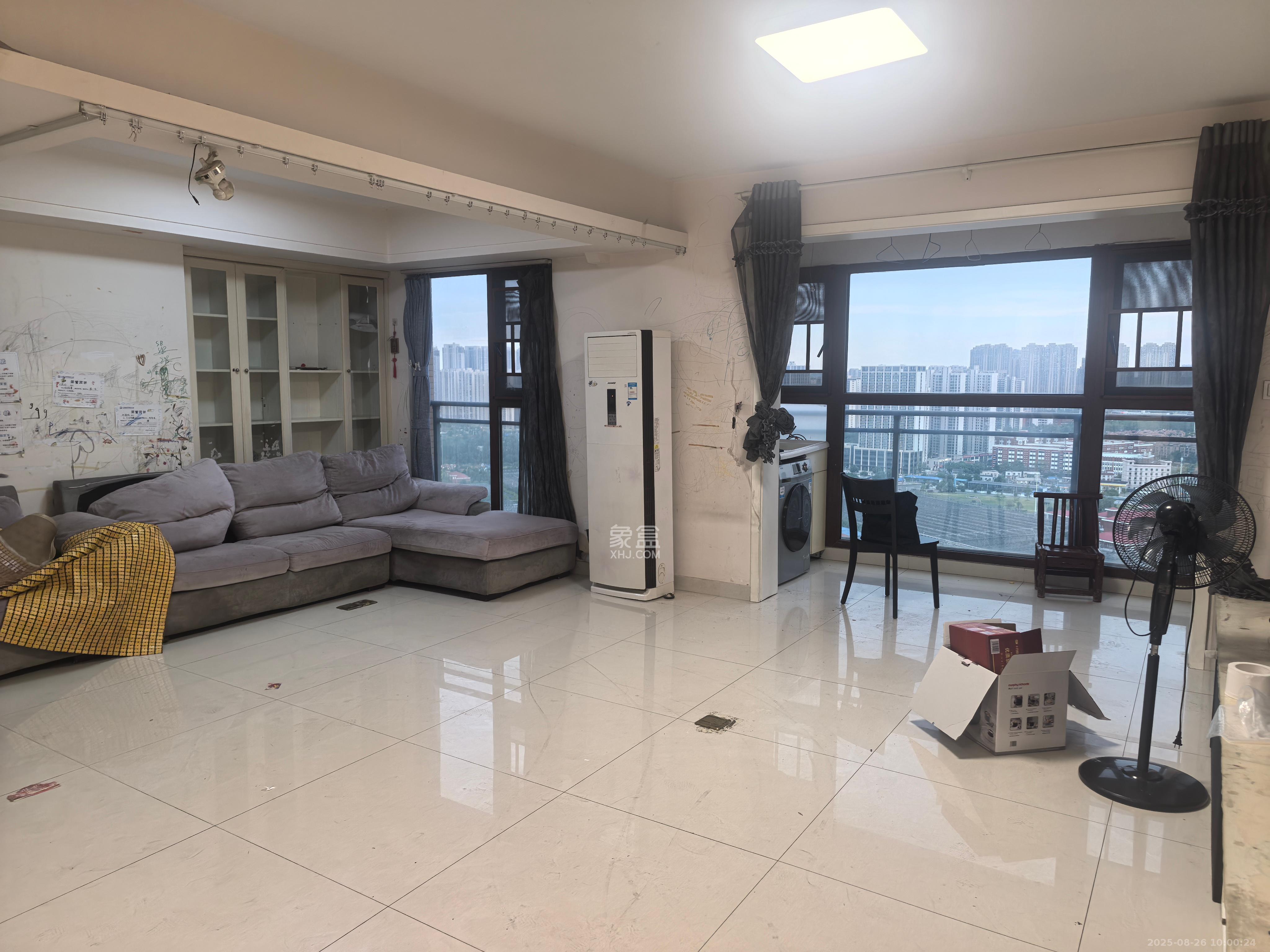 江河双水湾 2室1厅1卫 2400.0元/月 江河双水湾 2室1厅1卫 2400.0元/月室内图