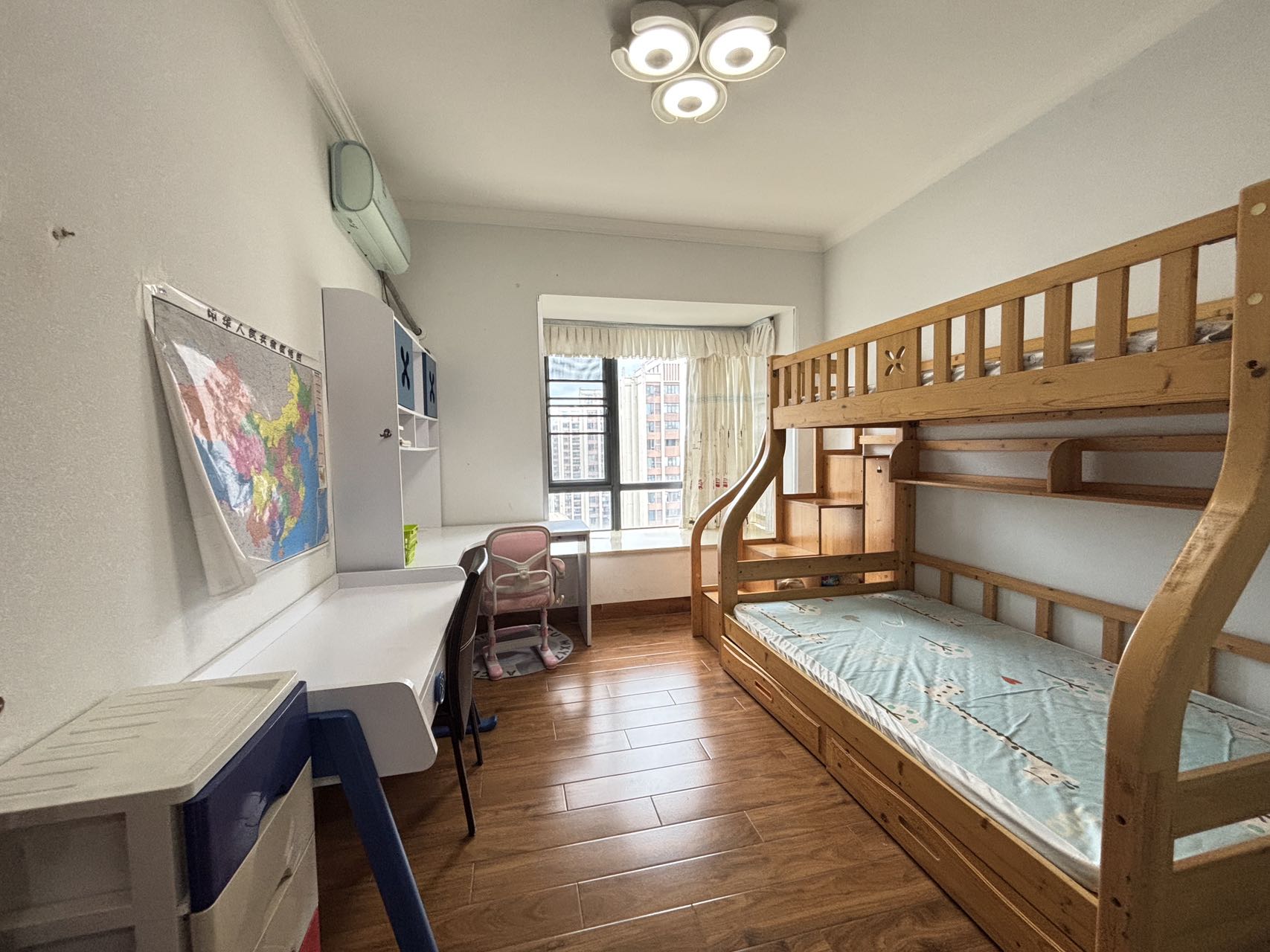 颐养公社阳光城 3室2厅2卫 3200.0元/月 颐养公社阳光城 3室2厅2卫 3200.0元/月室内图