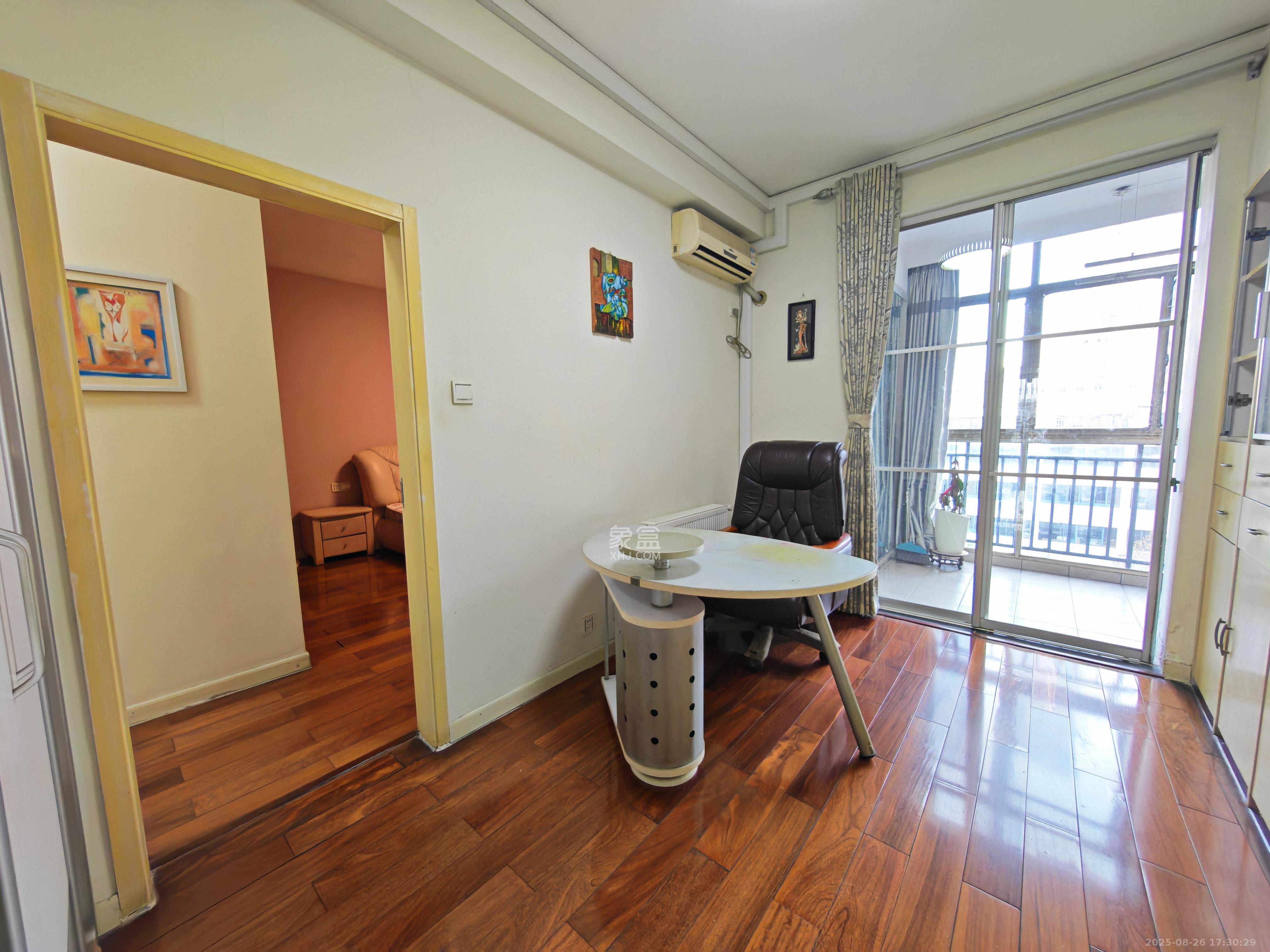 向阳门第 4室2厅2卫 5000.0元/月 向阳门第 4室2厅2卫 5000.0元/月室内图