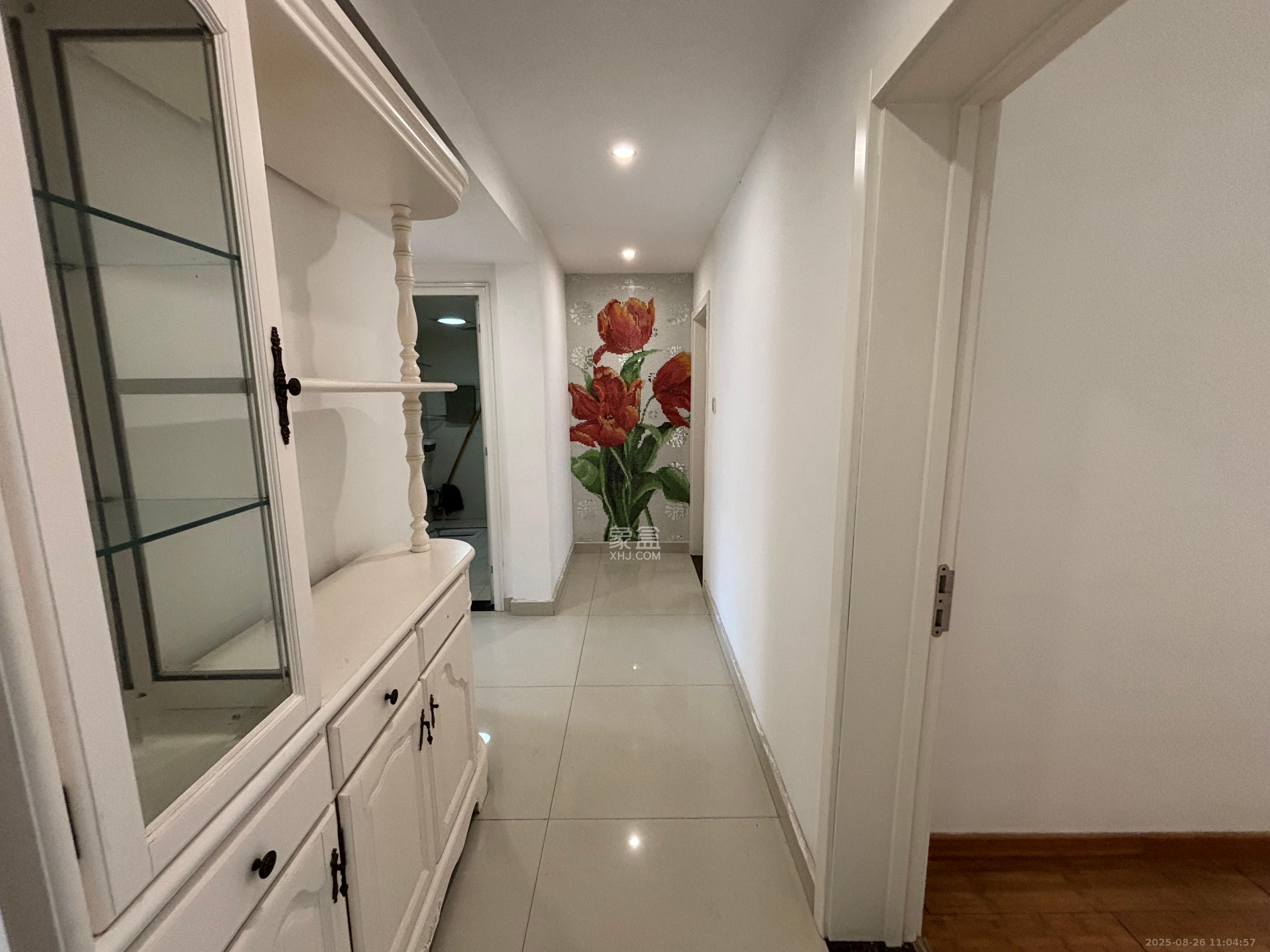 茂华国际湘  3室2厅2卫    3000.0元/月室内图