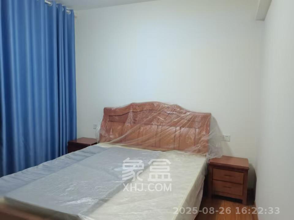 桃源新城  3室2厅1卫   1500.00元/月室内图
