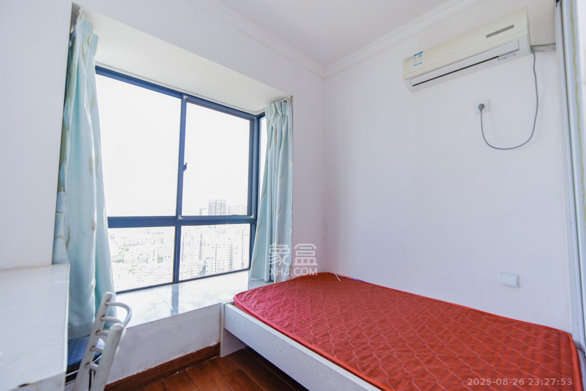 城南故事家园  3室2厅1卫    75.8万卧室