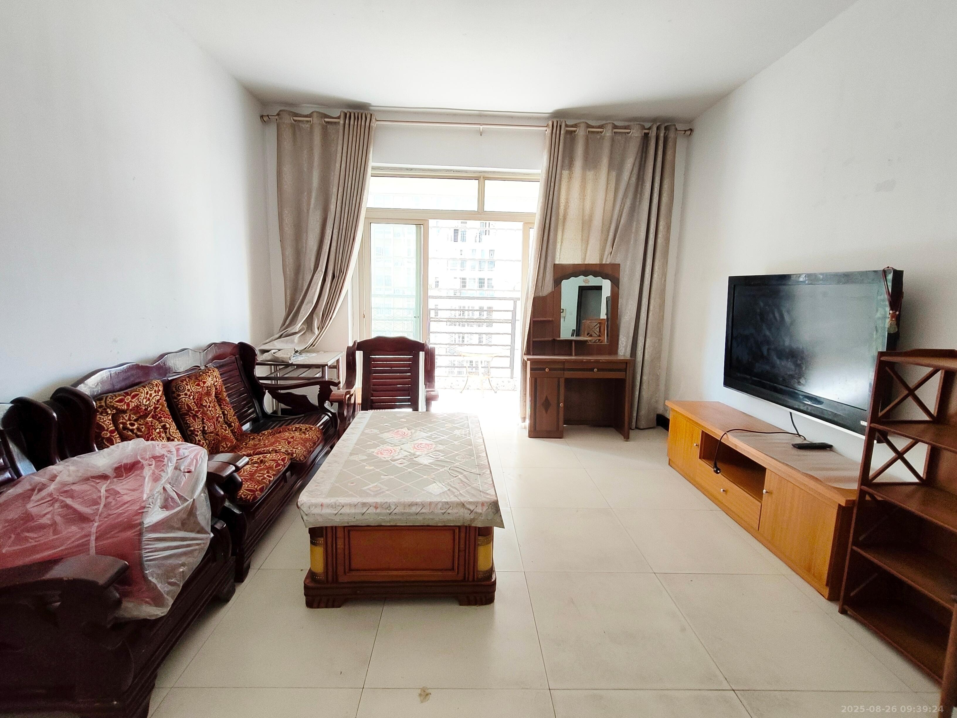 圣力华苑 2室2厅1卫 1300.0元/月 圣力华苑 2室2厅1卫 1300.0元/月室内图