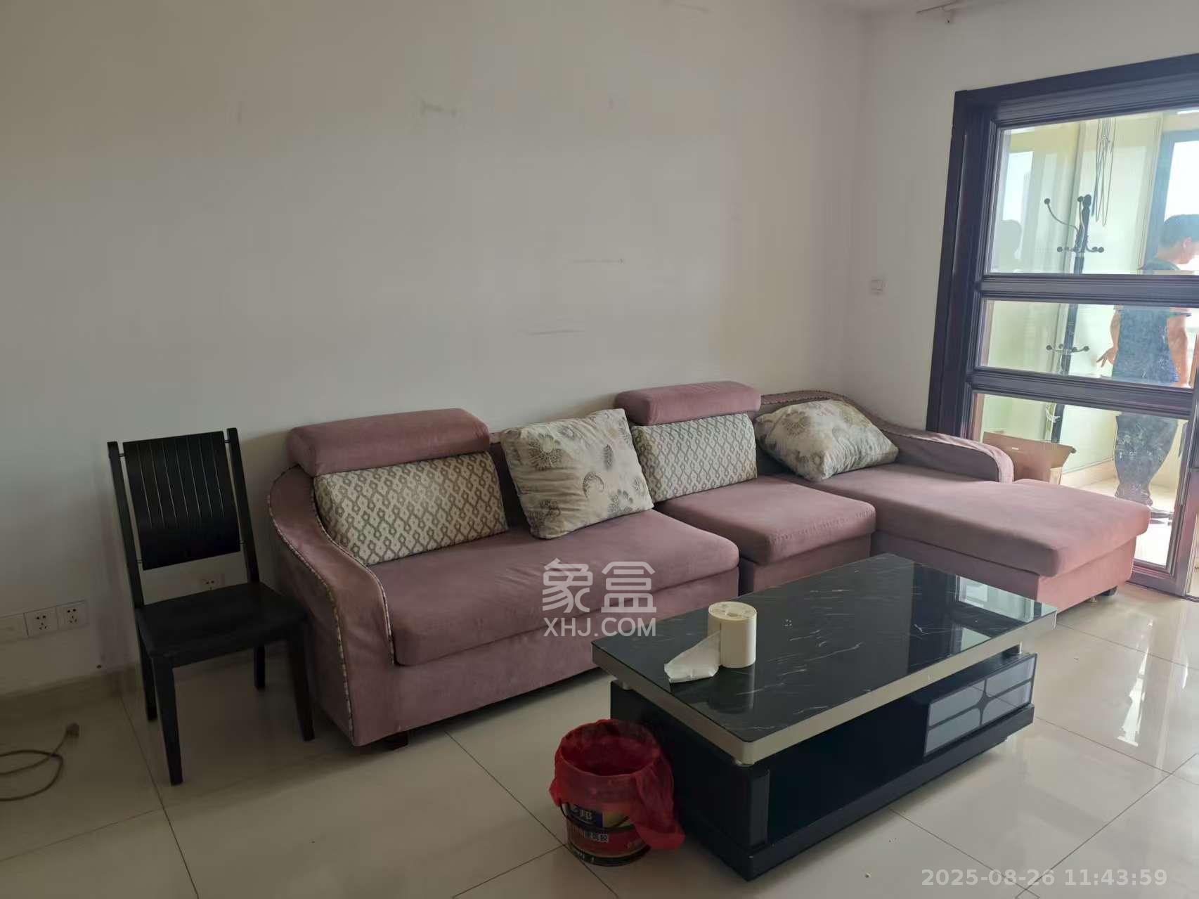 兰亭峰景  3室2厅1卫    2600.0元/月 兰亭峰景  3室2厅1卫    2600.0元/月