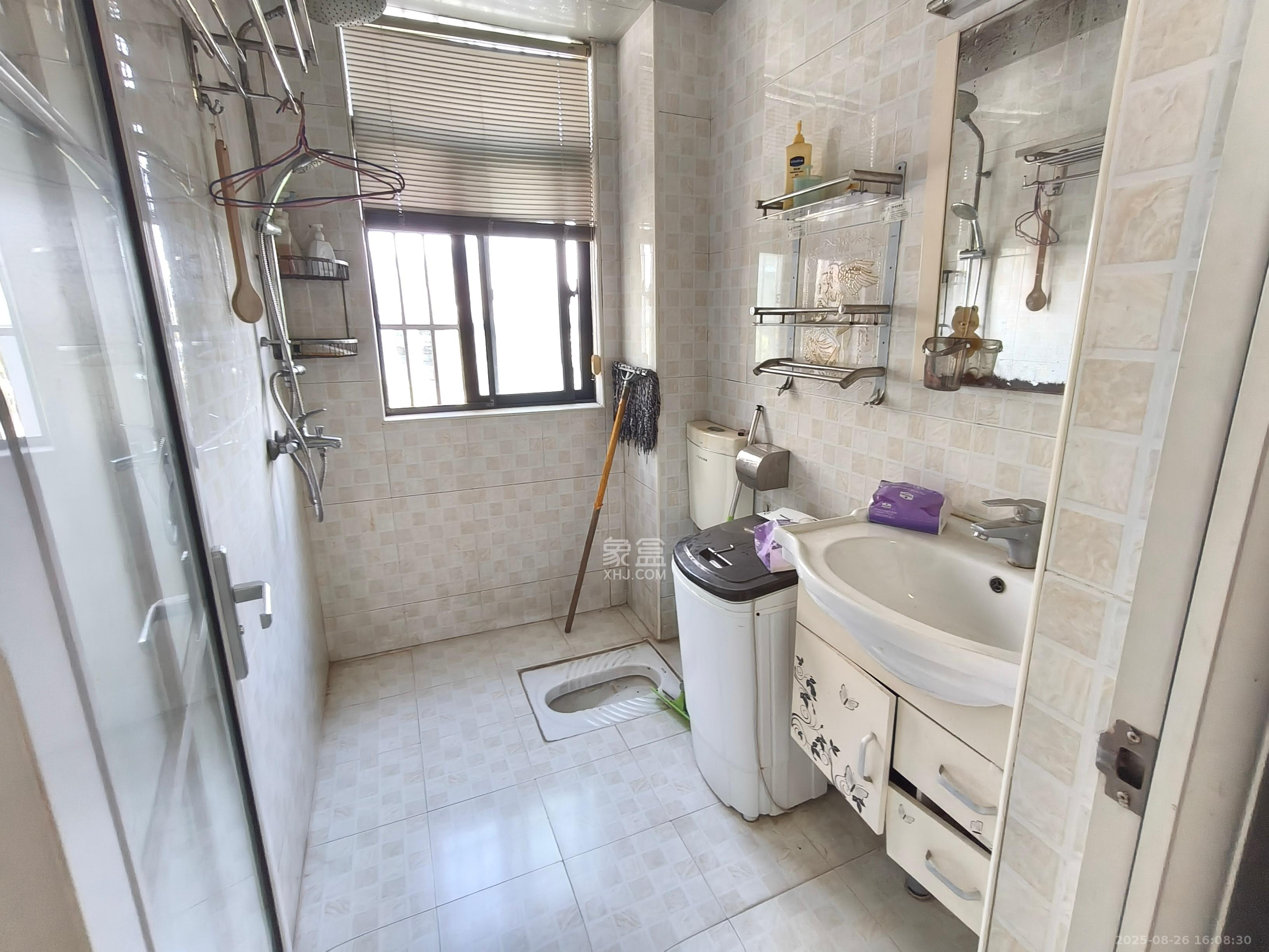 星城映象  3室2厅2卫    2600.0元/月室内图