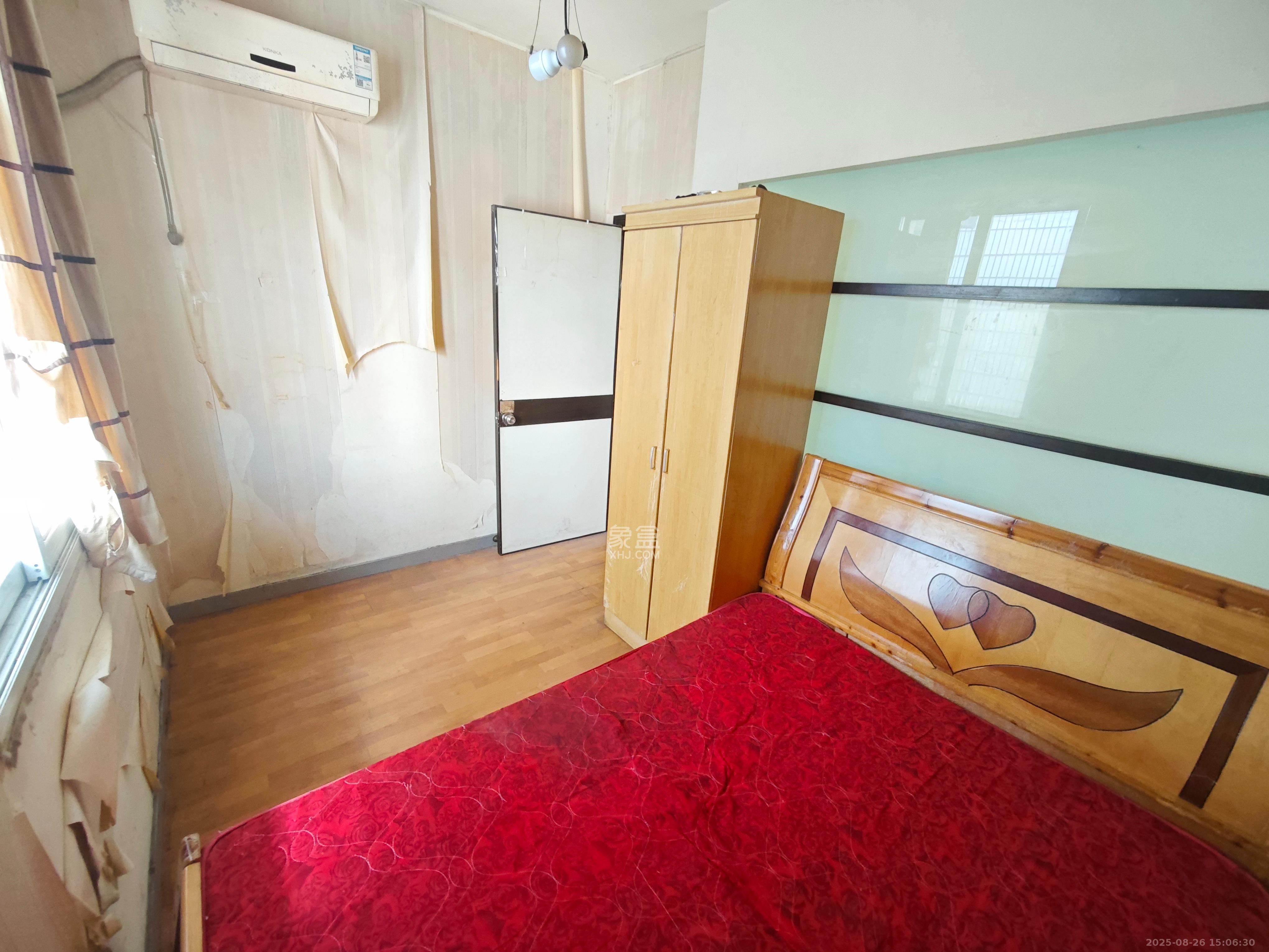 建湘新村  3室2厅1卫   1250.00元/月室内图