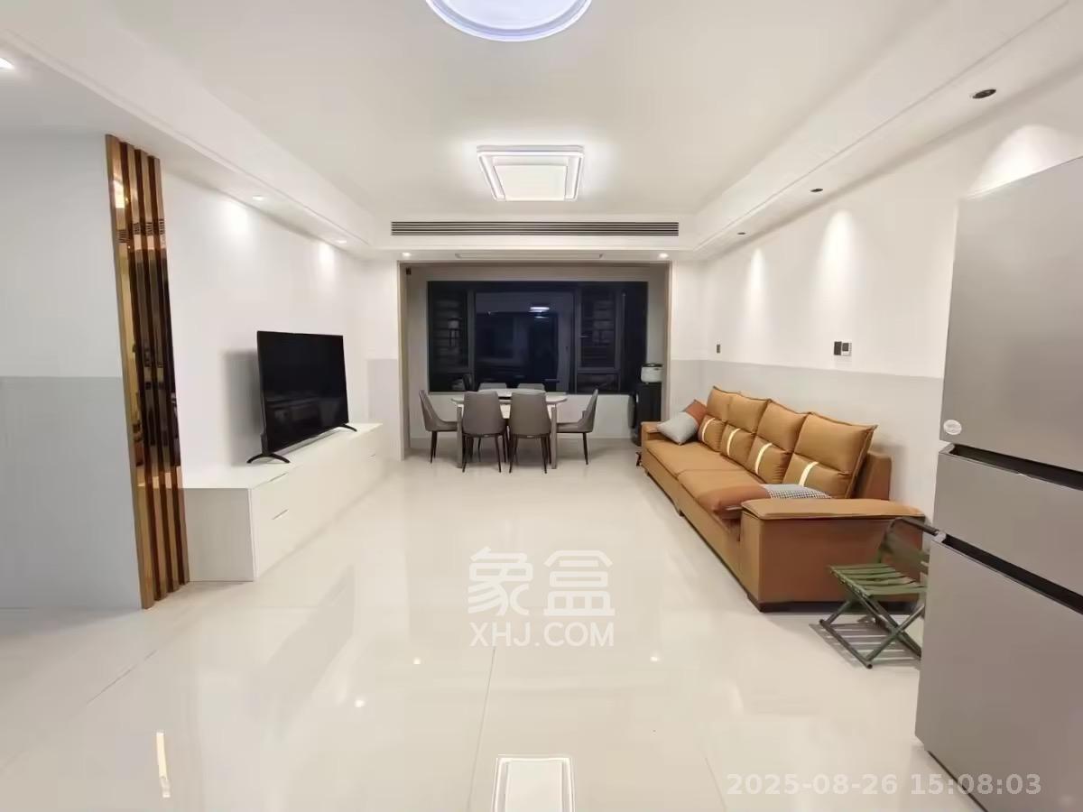 杏梨苑 3室2厅2卫 2300.0元/月 杏梨苑 3室2厅2卫 2300.0元/月室内图