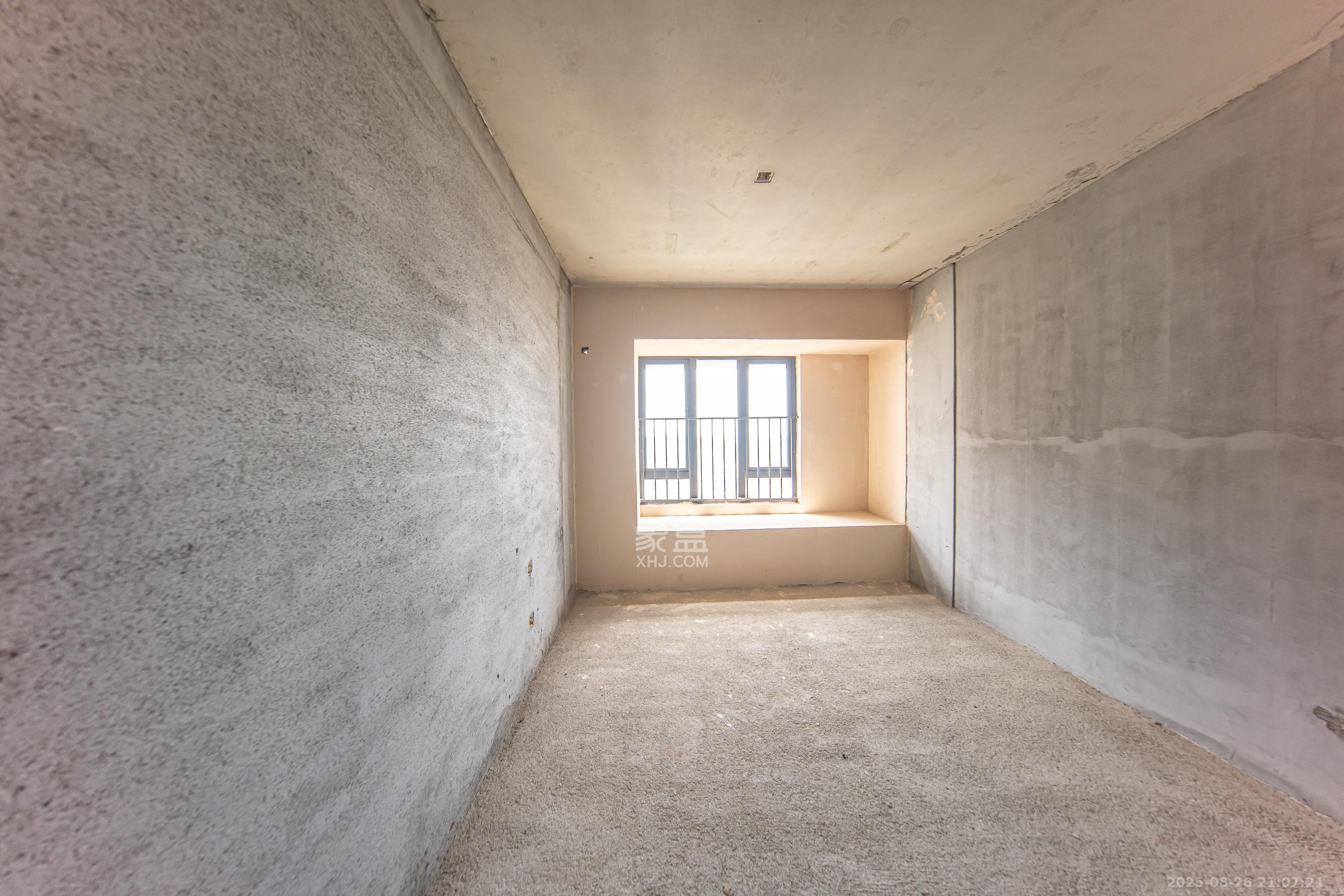 汉高学士府  3室2厅2卫    86.0万 汉高学士府  3室2厅2卫    86.0万卧室