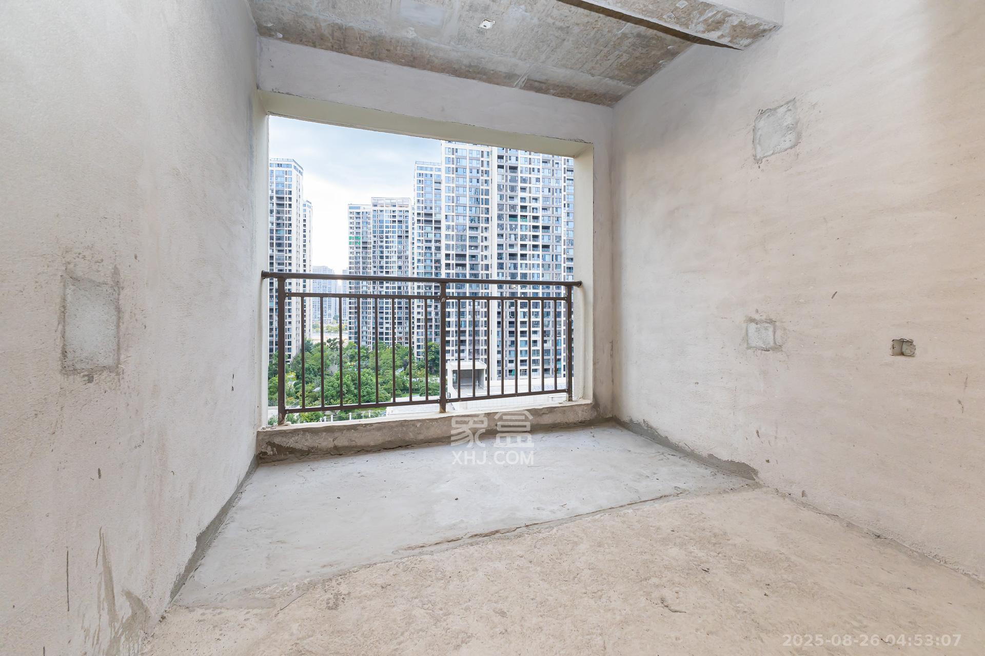 润和湘江天地D区 4室2厅2卫 159.0万 润和湘江天地D区 4室2厅2卫 159.0万卧室