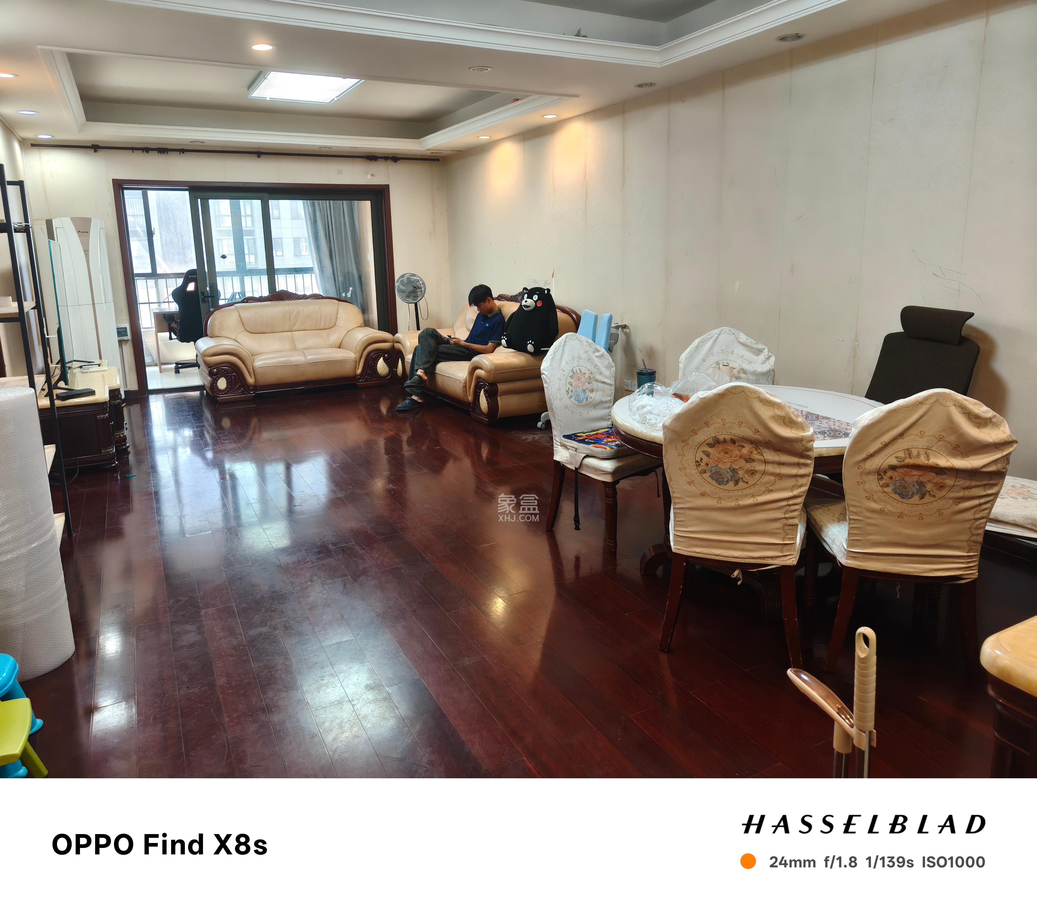 盛世美居荷园 3室2厅2卫 3400.0元/月 盛世美居荷园 3室2厅2卫 3400.0元/月室内图