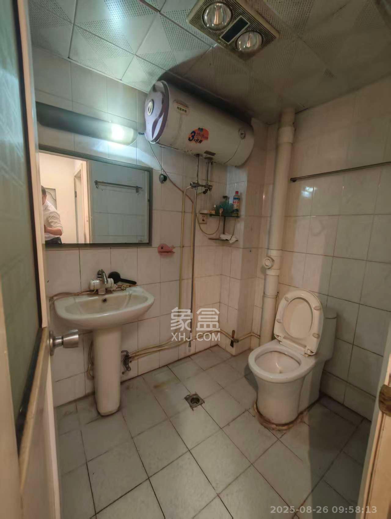 省工行家属楼 3室2厅2卫 3000.0元/月 省工行家属楼 3室2厅2卫 3000.0元/月室内图