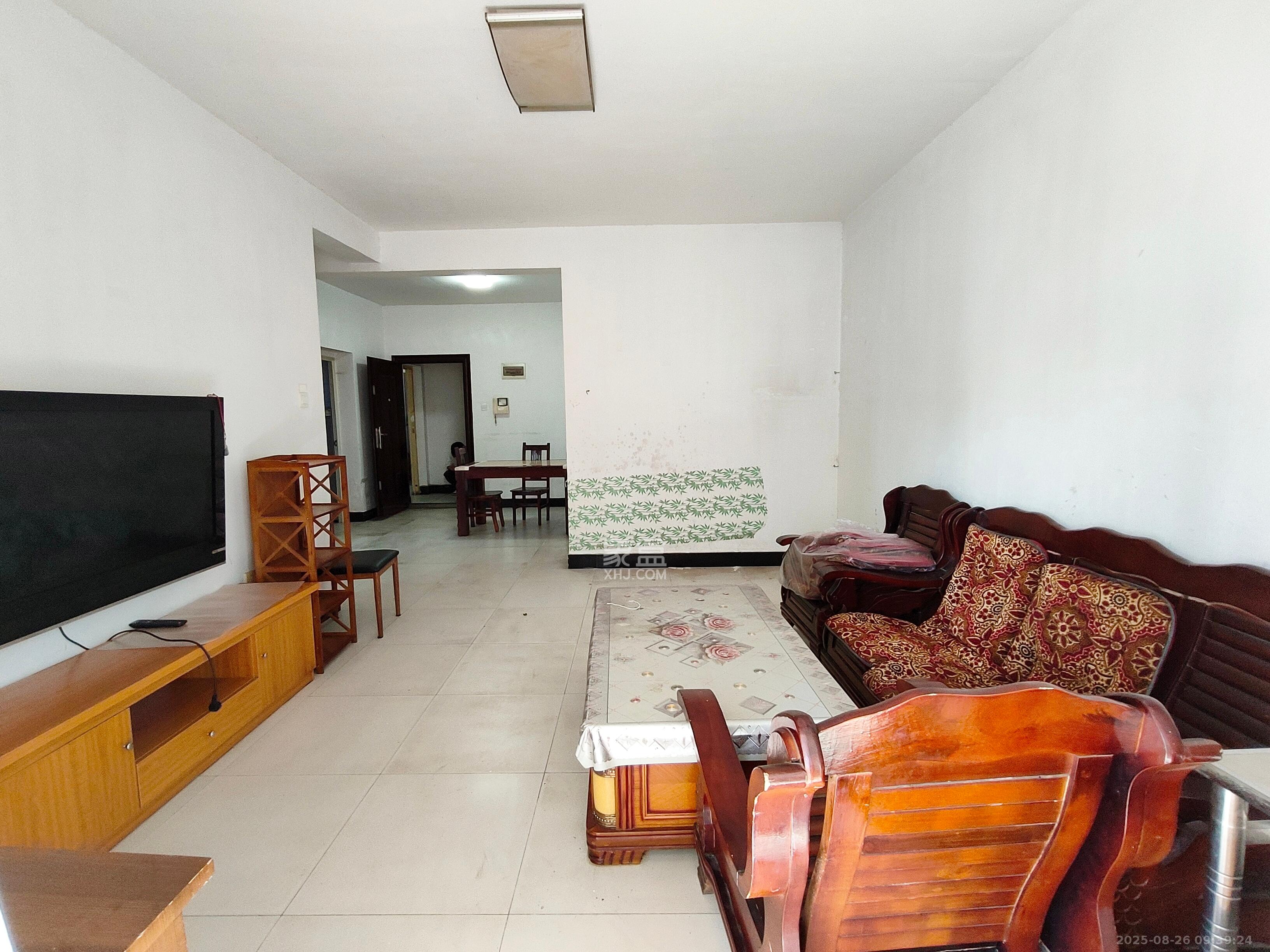 圣力华苑 2室2厅1卫 1300.0元/月 圣力华苑 2室2厅1卫 1300.0元/月室内图