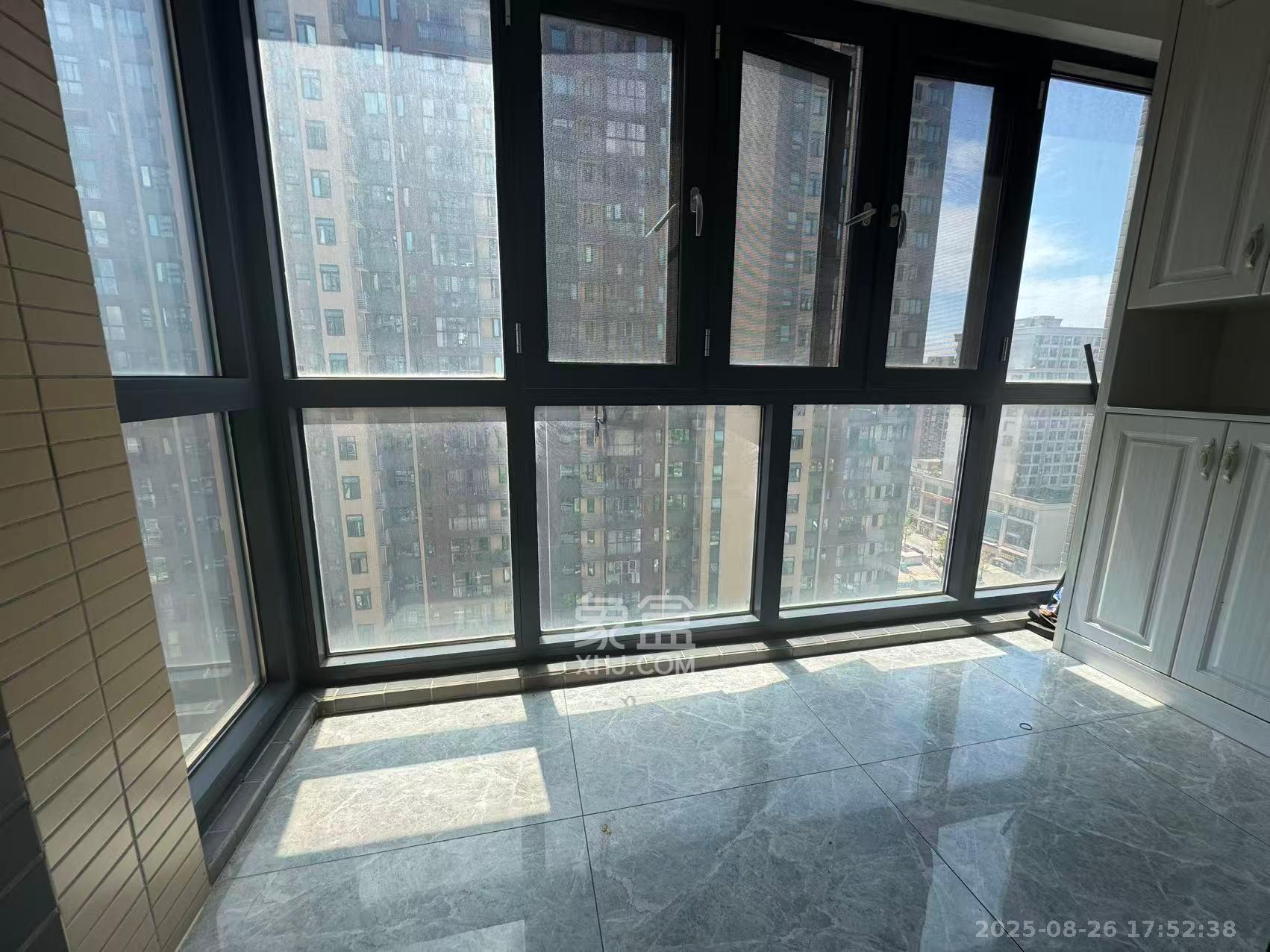 海伦堡爱ME城市 3室2厅1卫 2000.0元/月 海伦堡爱ME城市 3室2厅1卫 2000.0元/月室内图